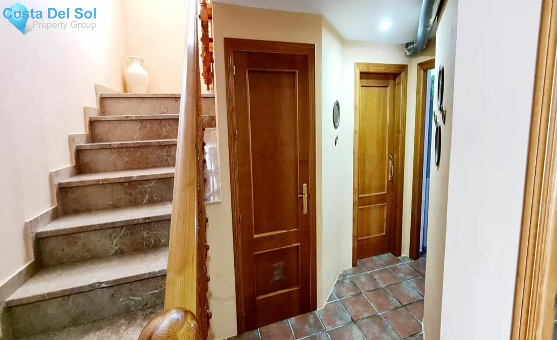 Detached Villa in Alhaurín el Grande-1551823