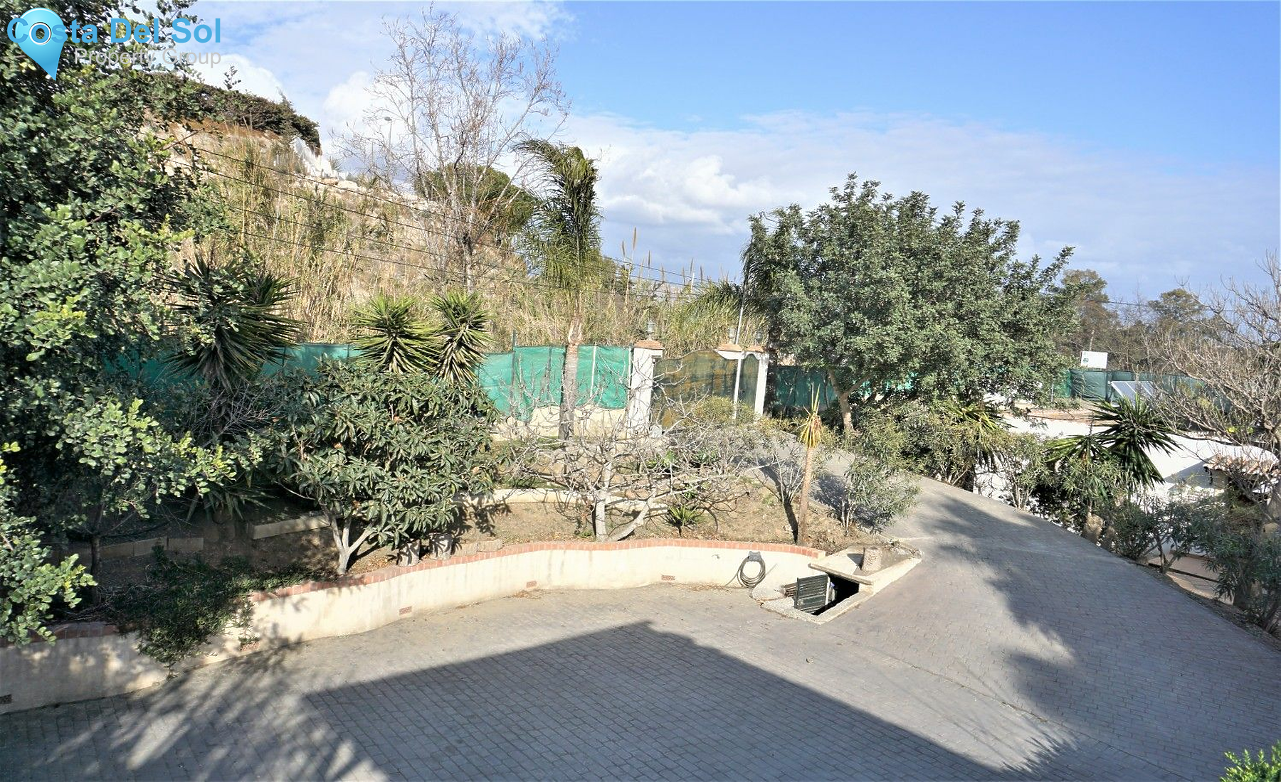 Detached Villa in Almayate-1211868