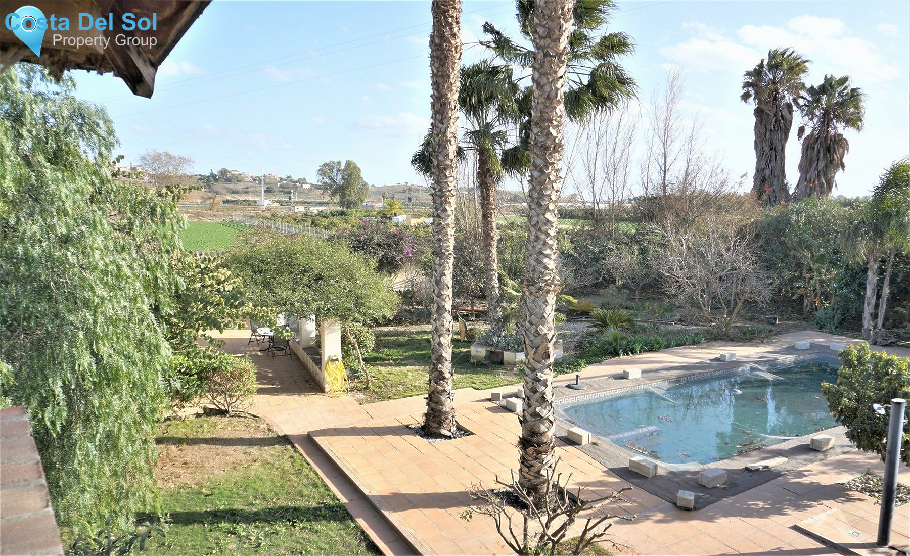 Detached Villa in Almayate-1211858