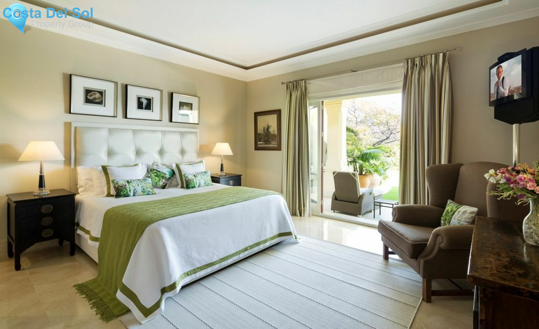 Detached Villa in Aloha-1211005