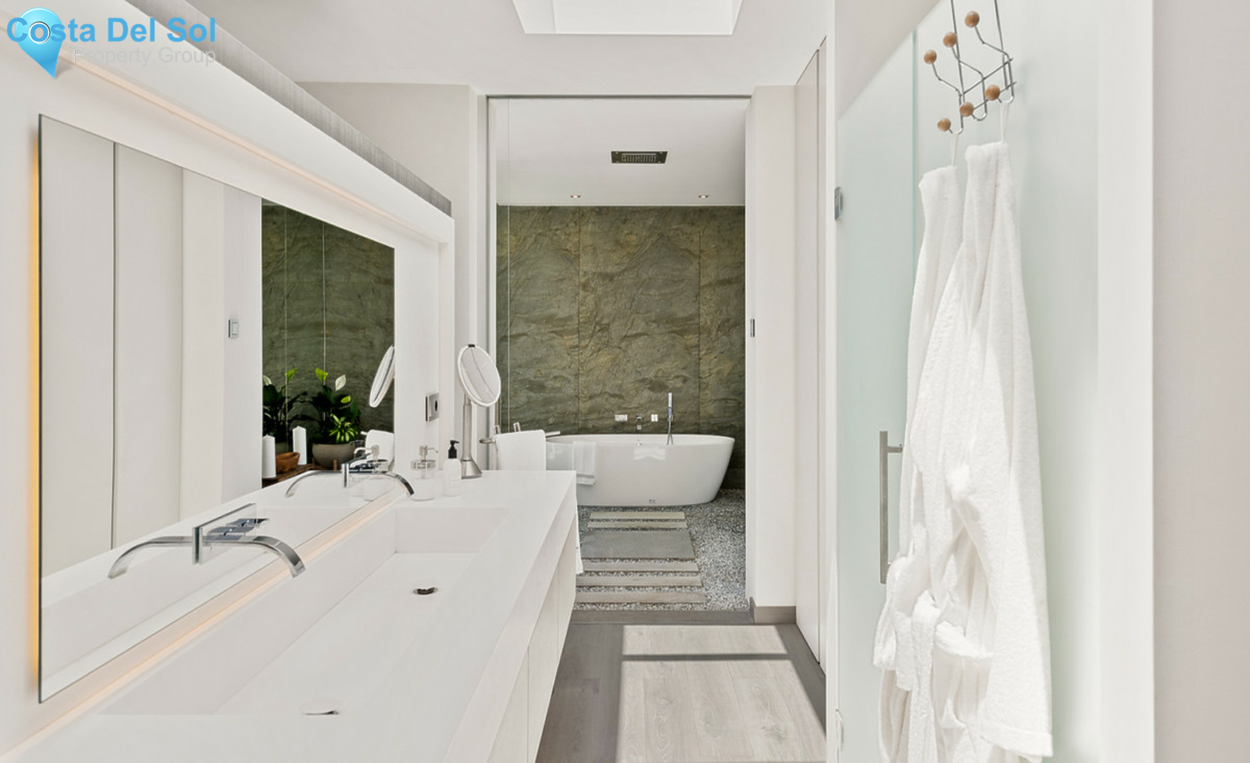 Detached Villa in Altos de los Monteros-693937