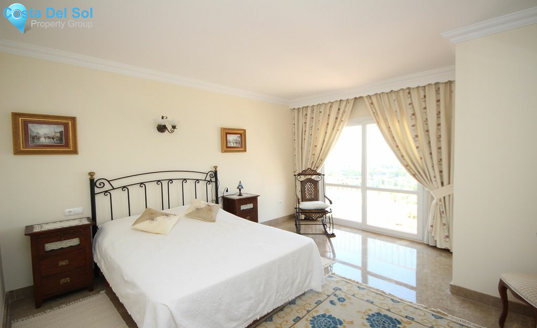 Detached Villa in Artola-1153114