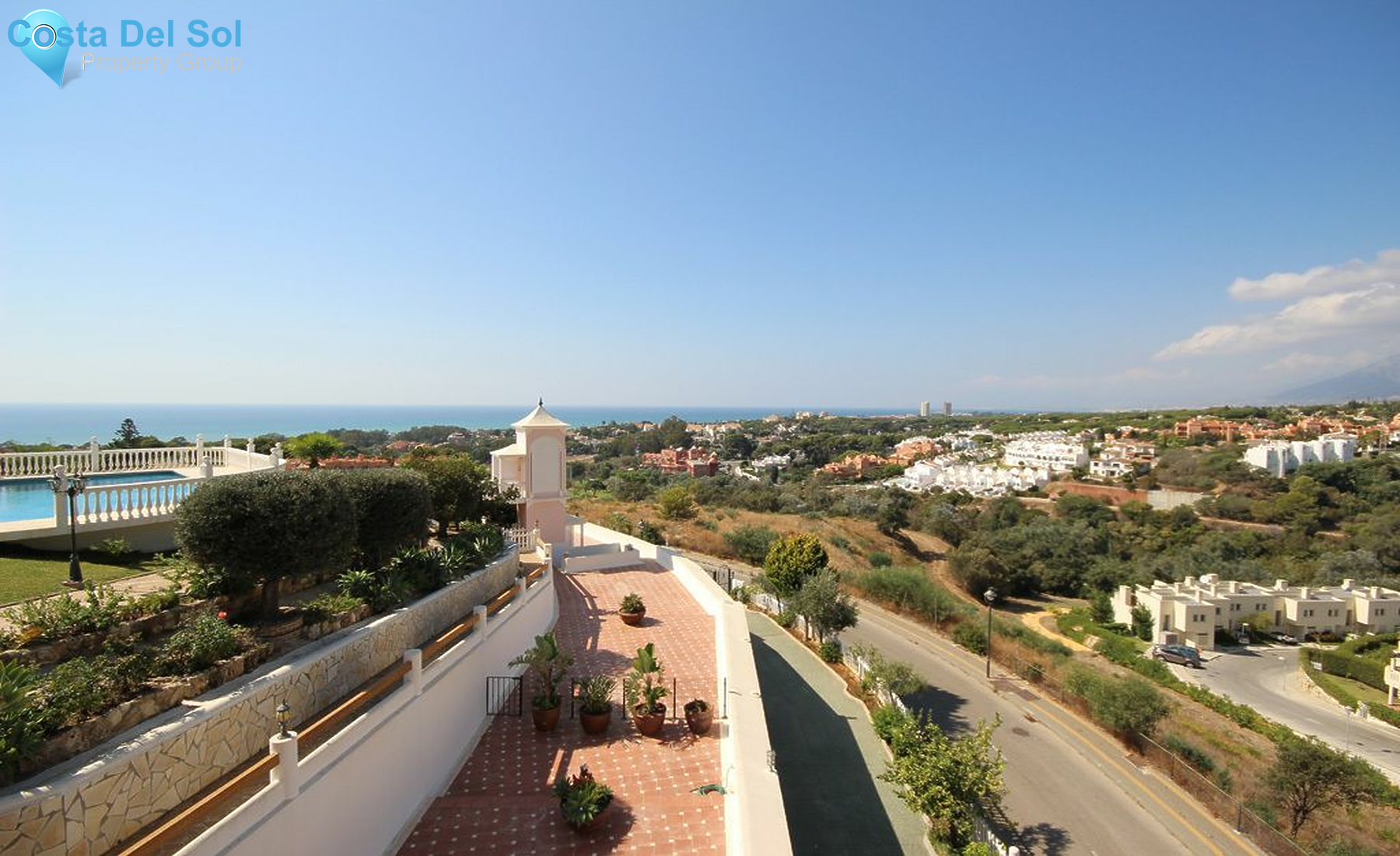 Detached Villa in Artola-1153101