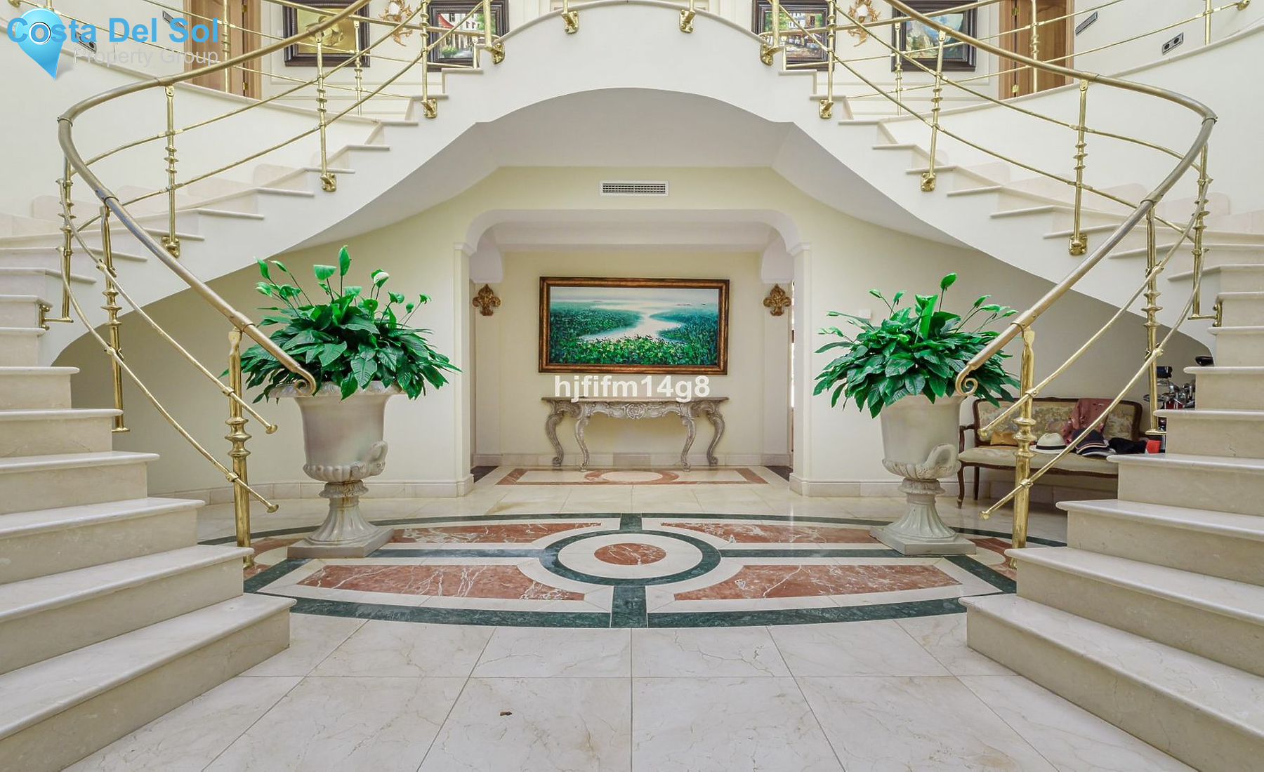 Detached Villa in Benahavís-1148193
