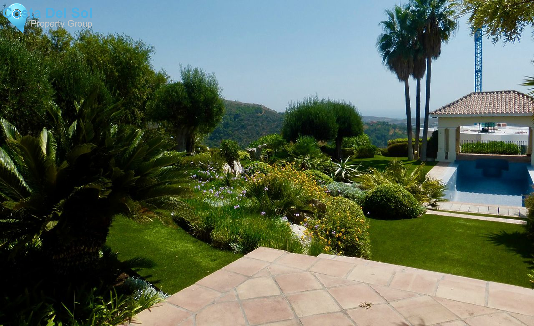 Detached Villa in Benahavís-1159481