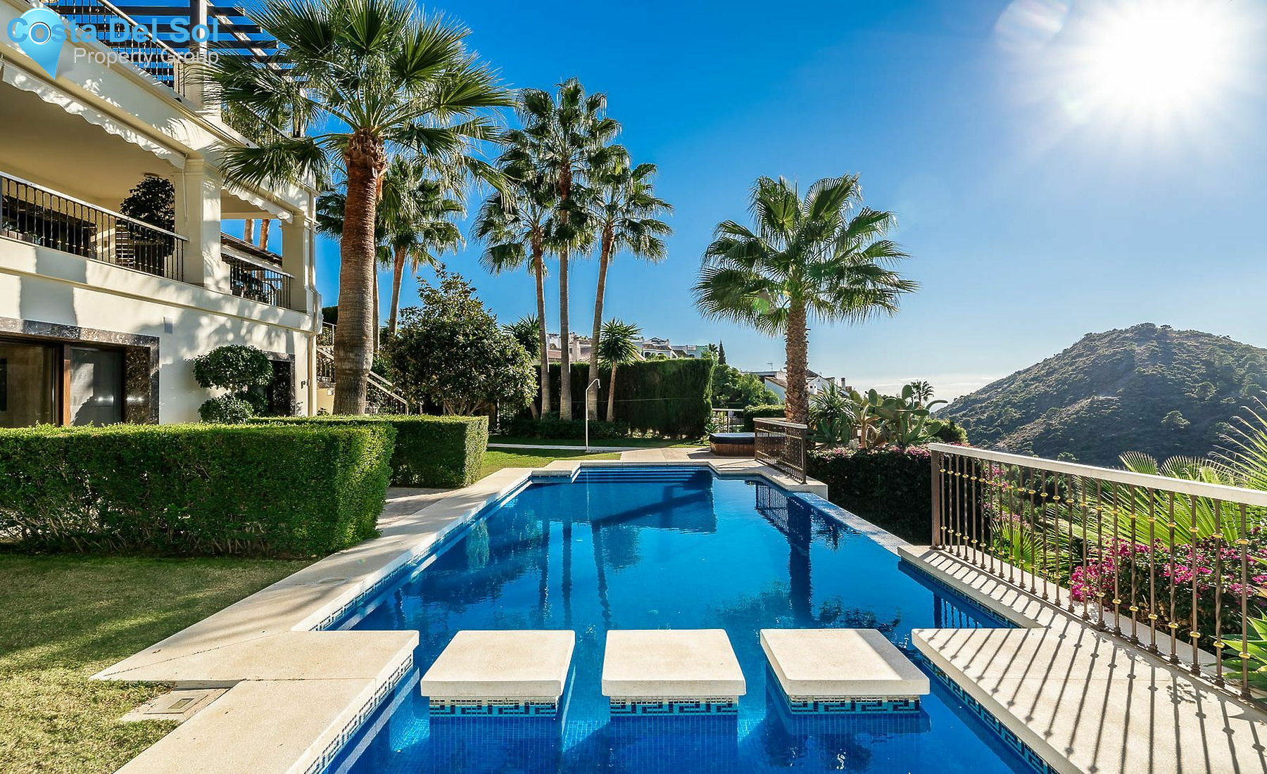Detached Villa in Benahavís-1187940