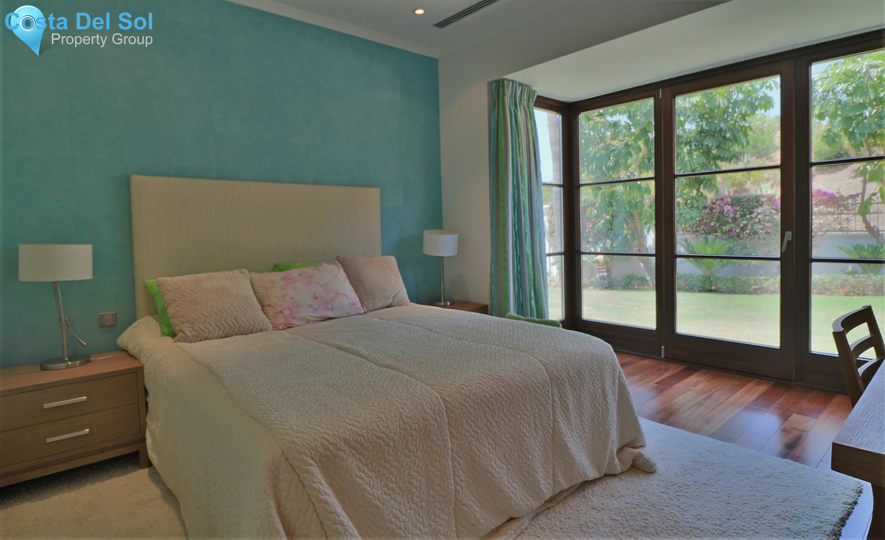 Detached Villa in Benahavís-1188162
