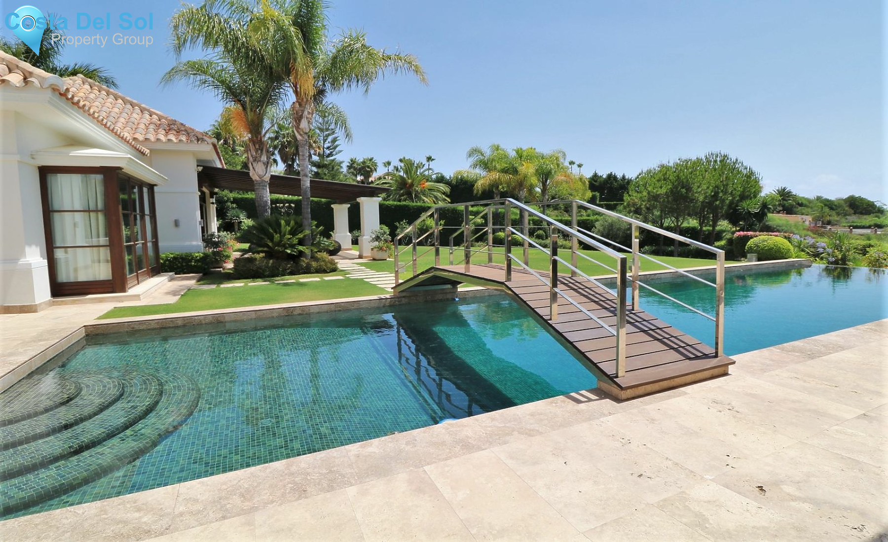 Detached Villa in Benahavís-1188153