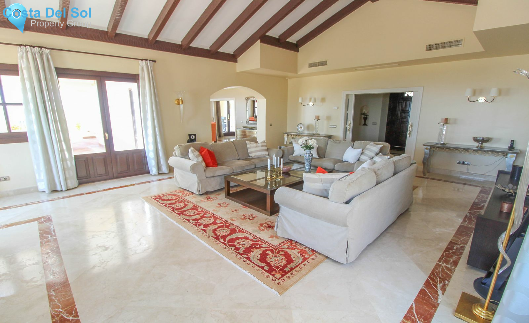 Detached Villa in Benahavís-1397809