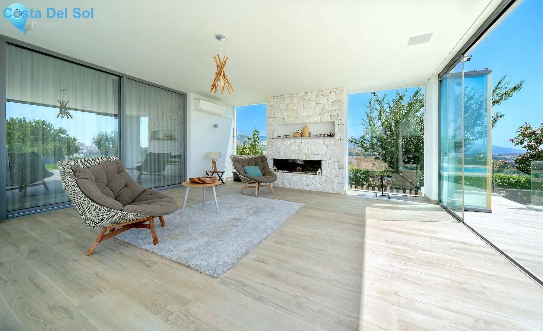 Detached Villa in Benahavís-1450280
