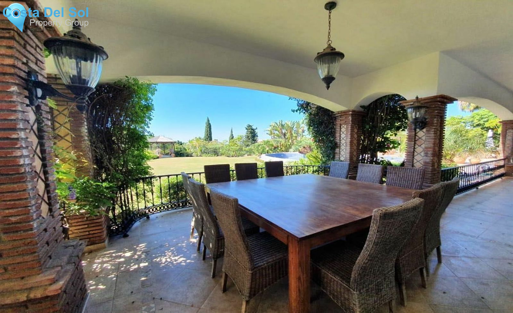 Detached Villa in Benahavís-1464626