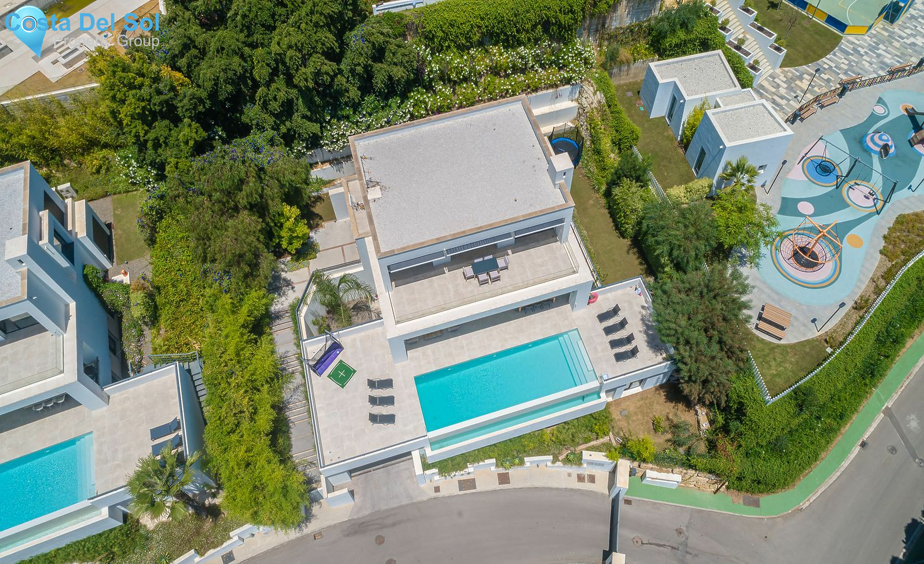 Detached Villa in Benahavís-1482627