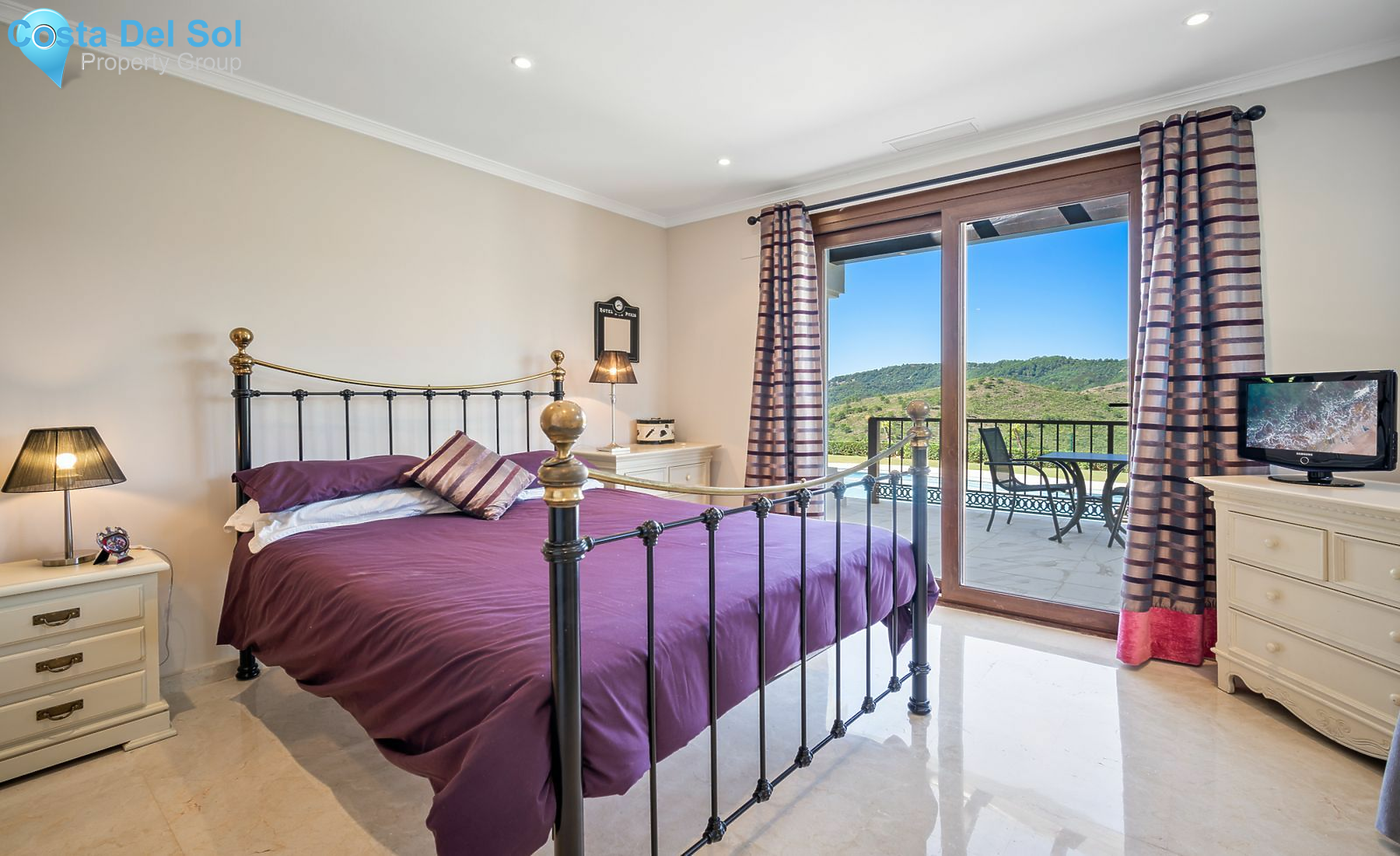 Detached Villa in Benahavís-1495032