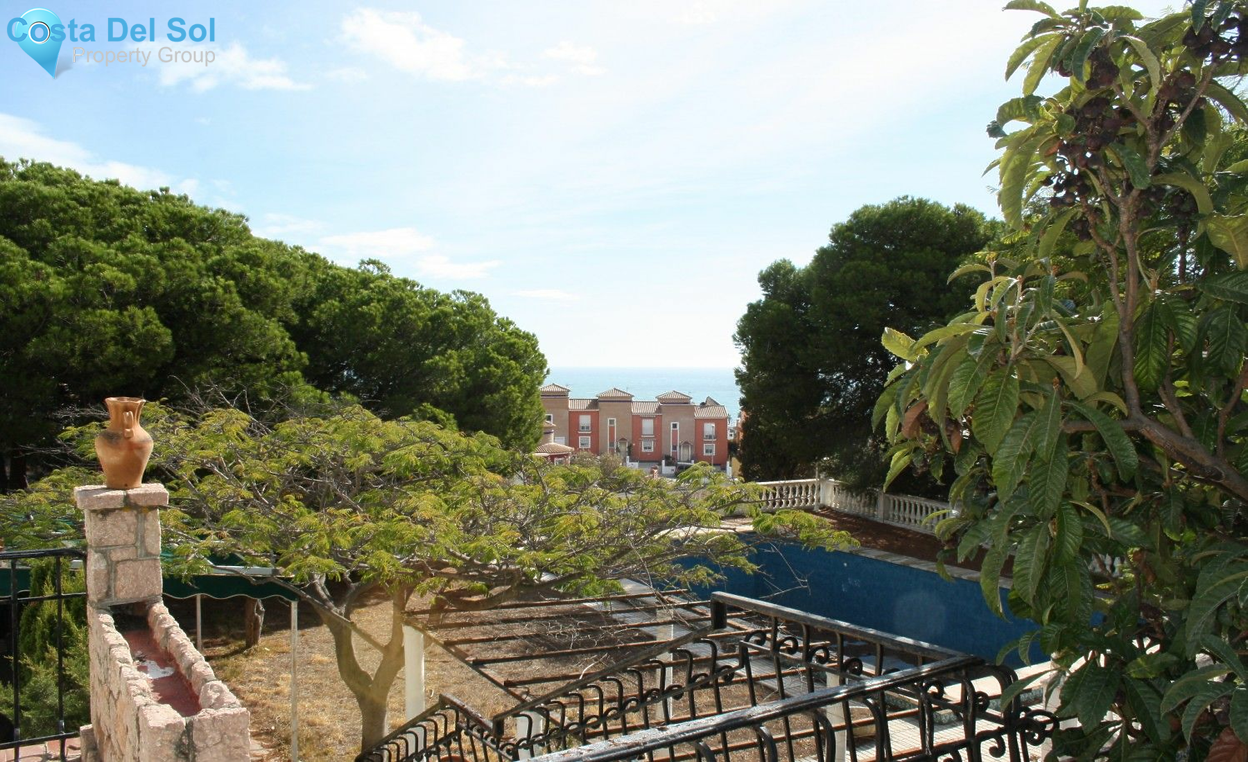 Detached Villa in Benajarafe-1222604