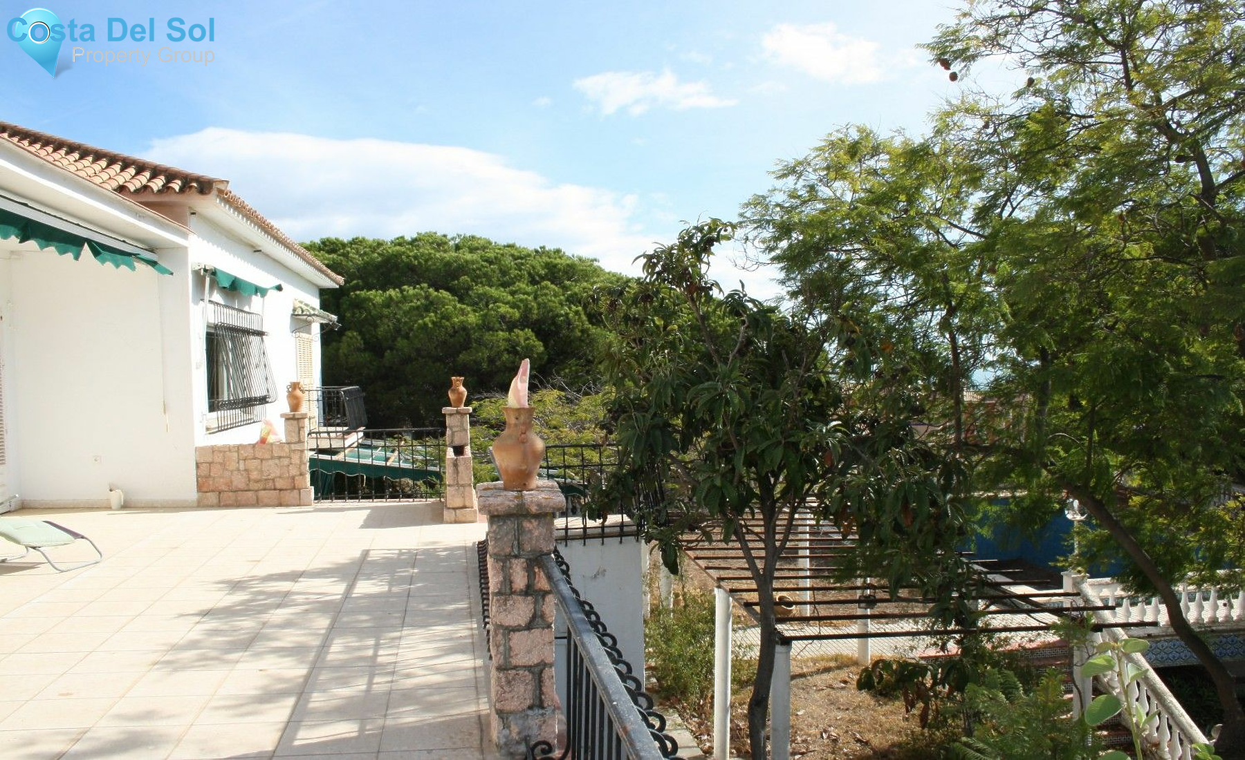 Detached Villa in Benajarafe-1222607