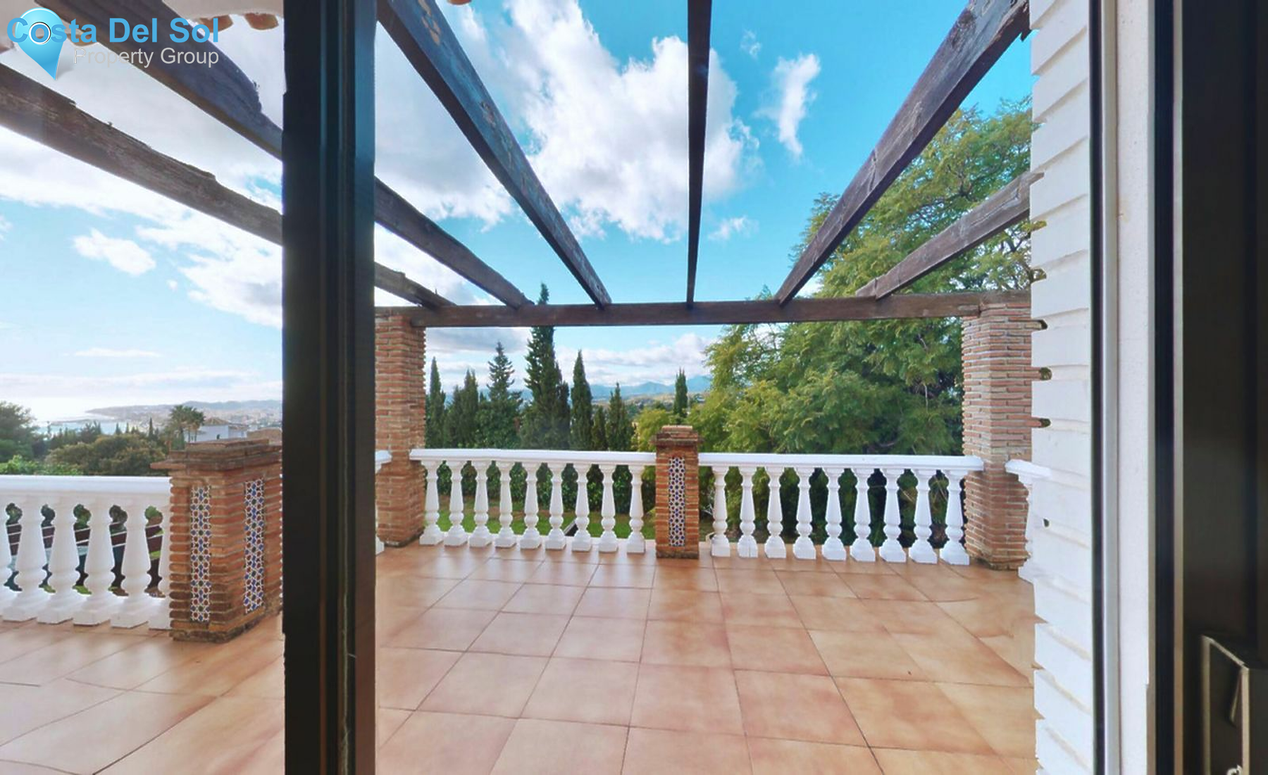 Detached Villa in Benalmadena