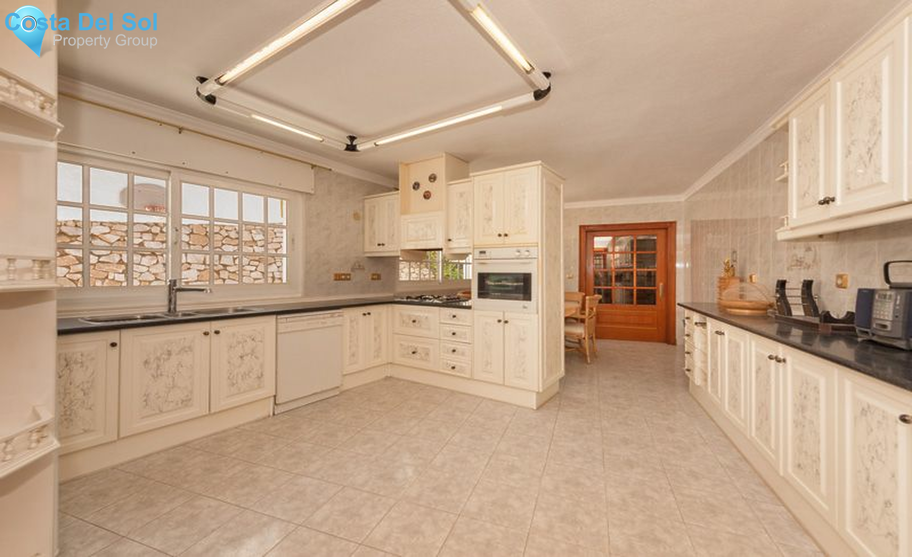 Detached Villa in Benalmadena-1186625
