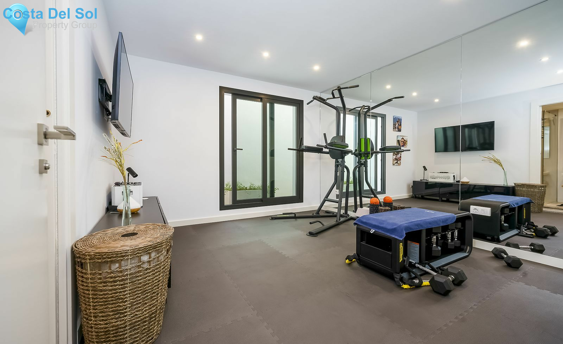 Detached Villa in Cabopino-1551785