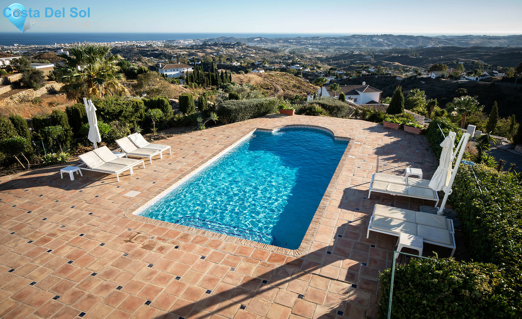 Detached Villa in Mijas-700951