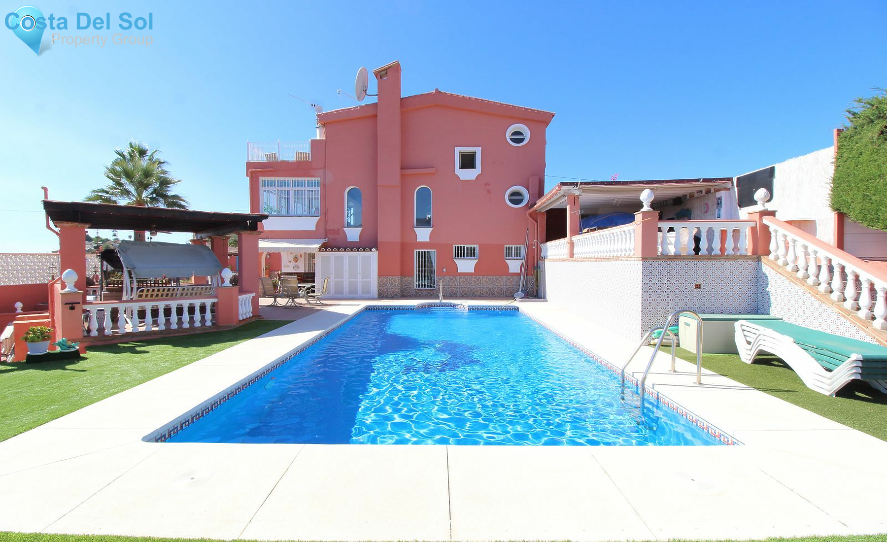 Detached Villa in Sierrezuela