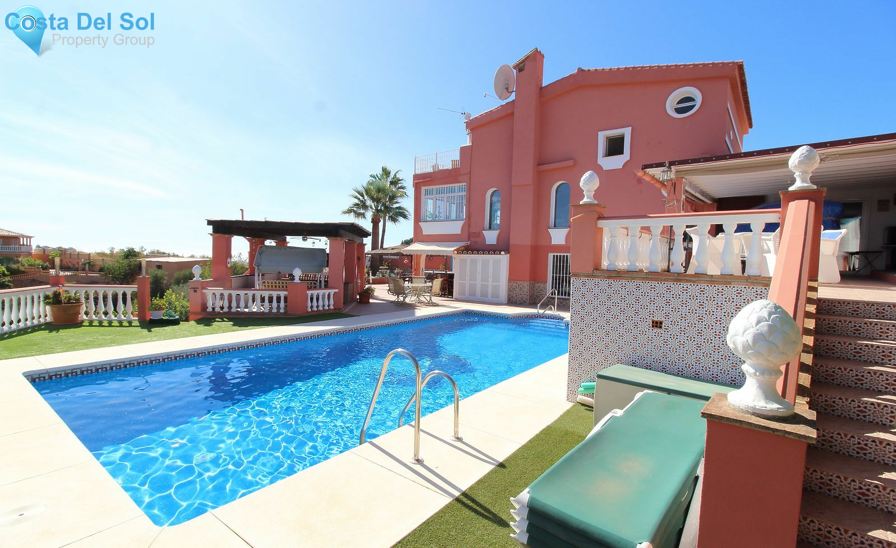 Detached Villa in Sierrezuela-1171630
