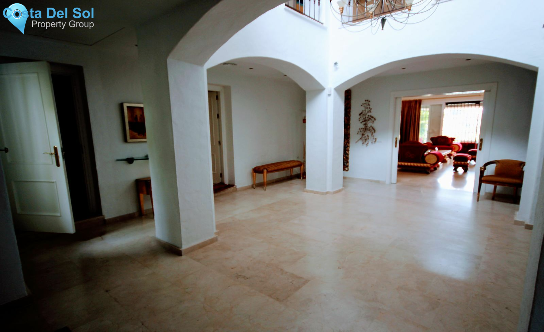 Detached Villa in El Paraiso-1137367