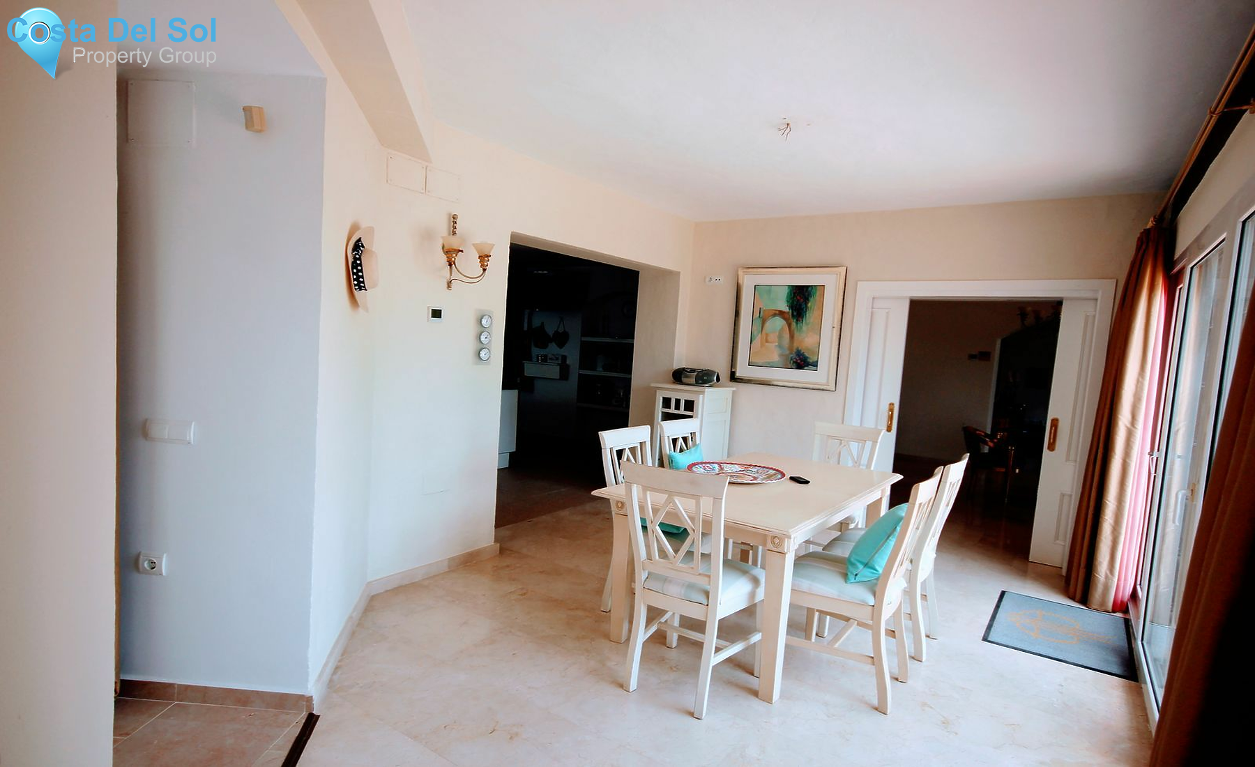 Detached Villa in El Paraiso-1137371