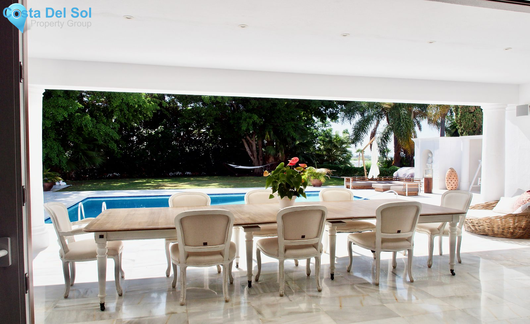 Detached Villa in El Paraiso-1400230