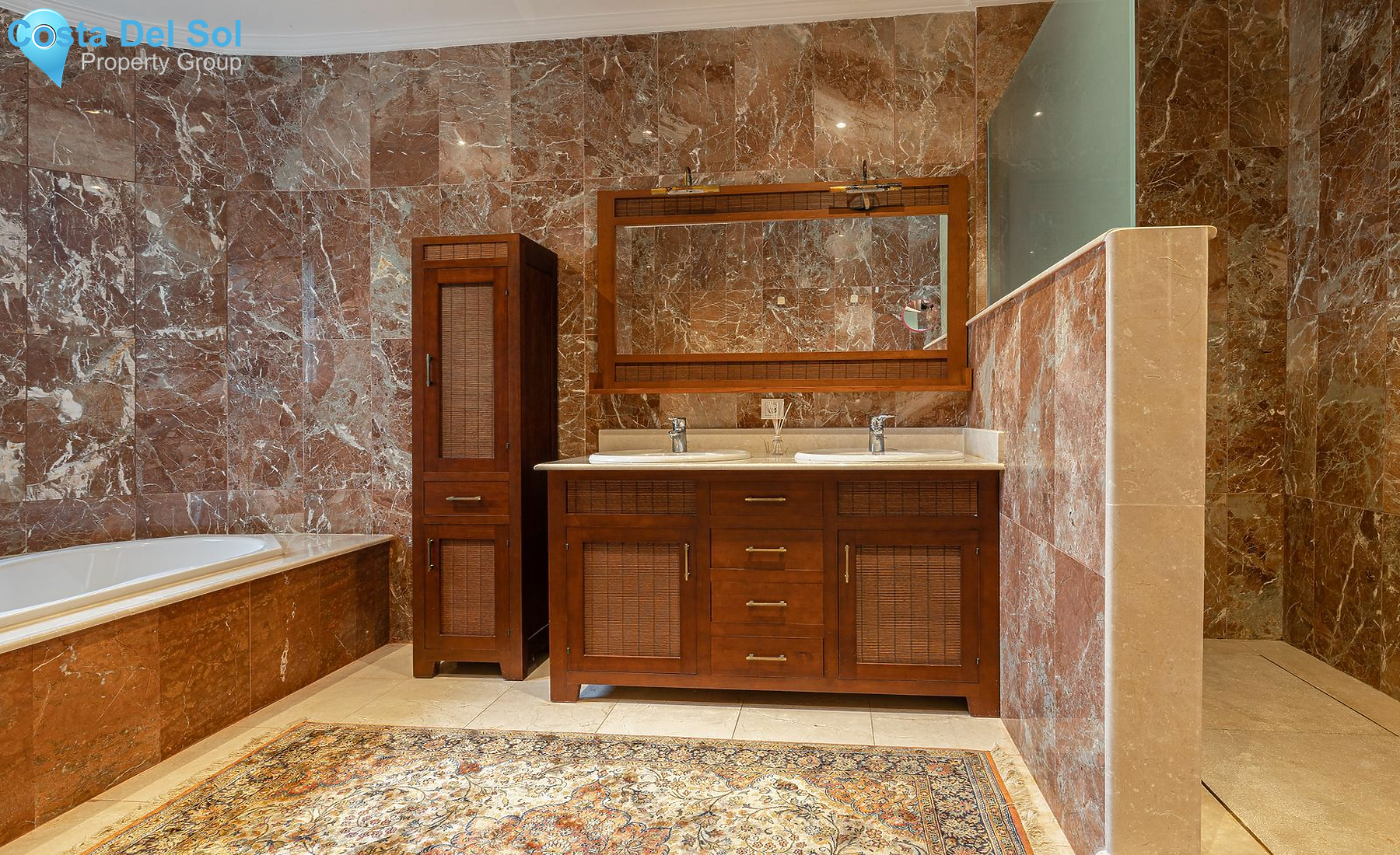 Detached Villa in El Paraiso-1493318