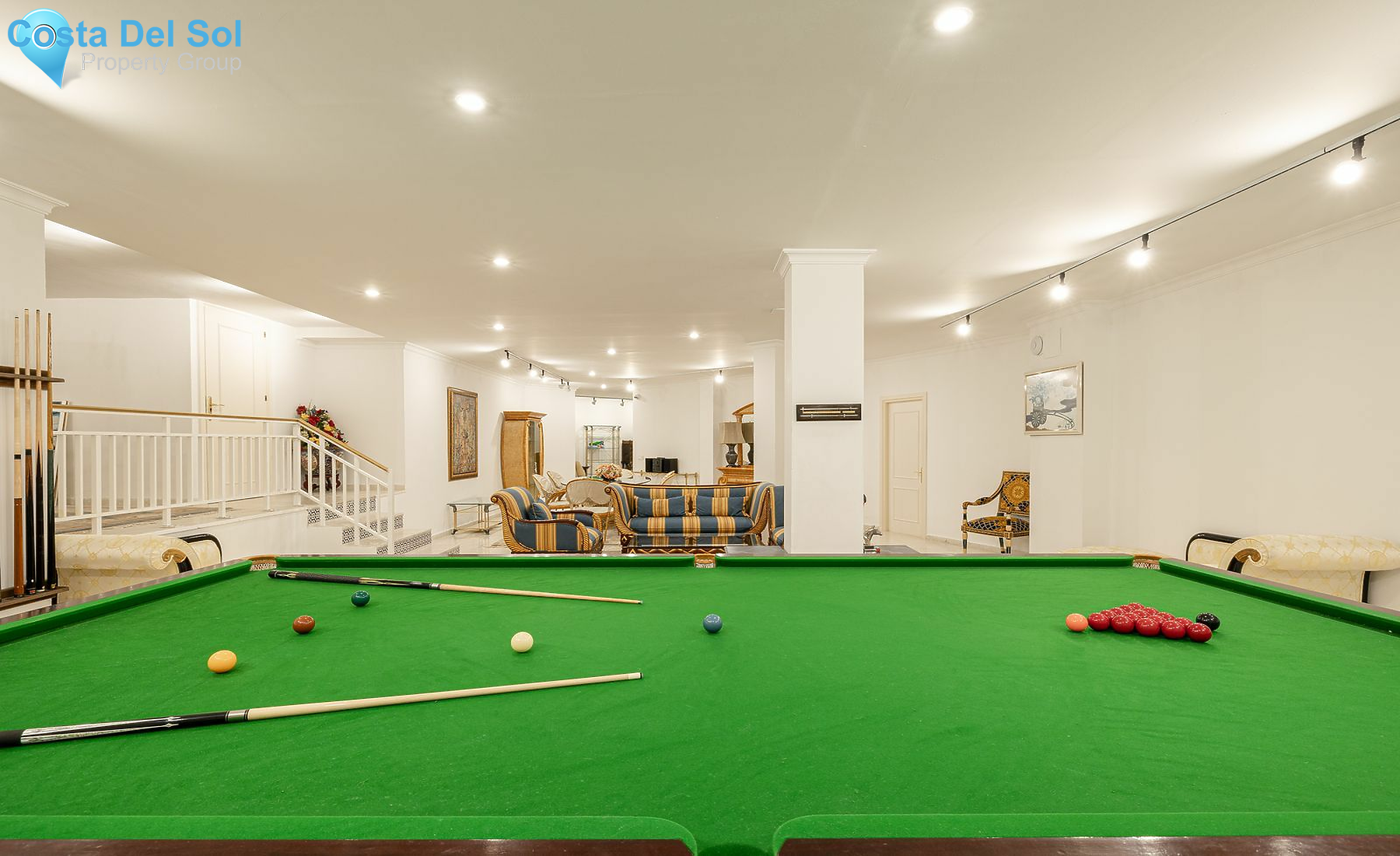 Detached Villa in El Paraiso-1493320