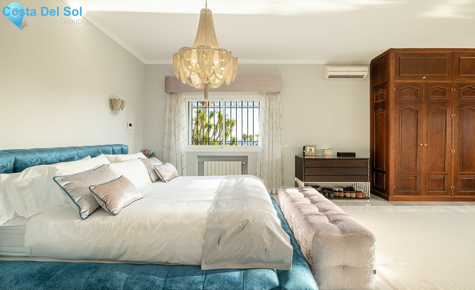 Detached Villa in El Paraiso-1493309