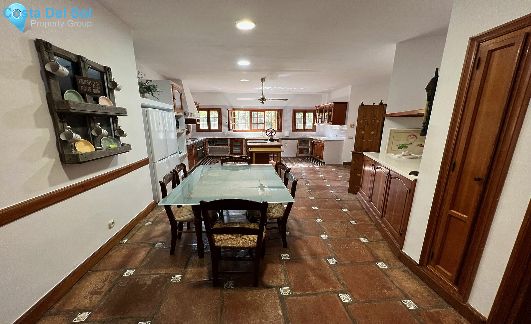 Detached Villa in El Paraiso-1514628