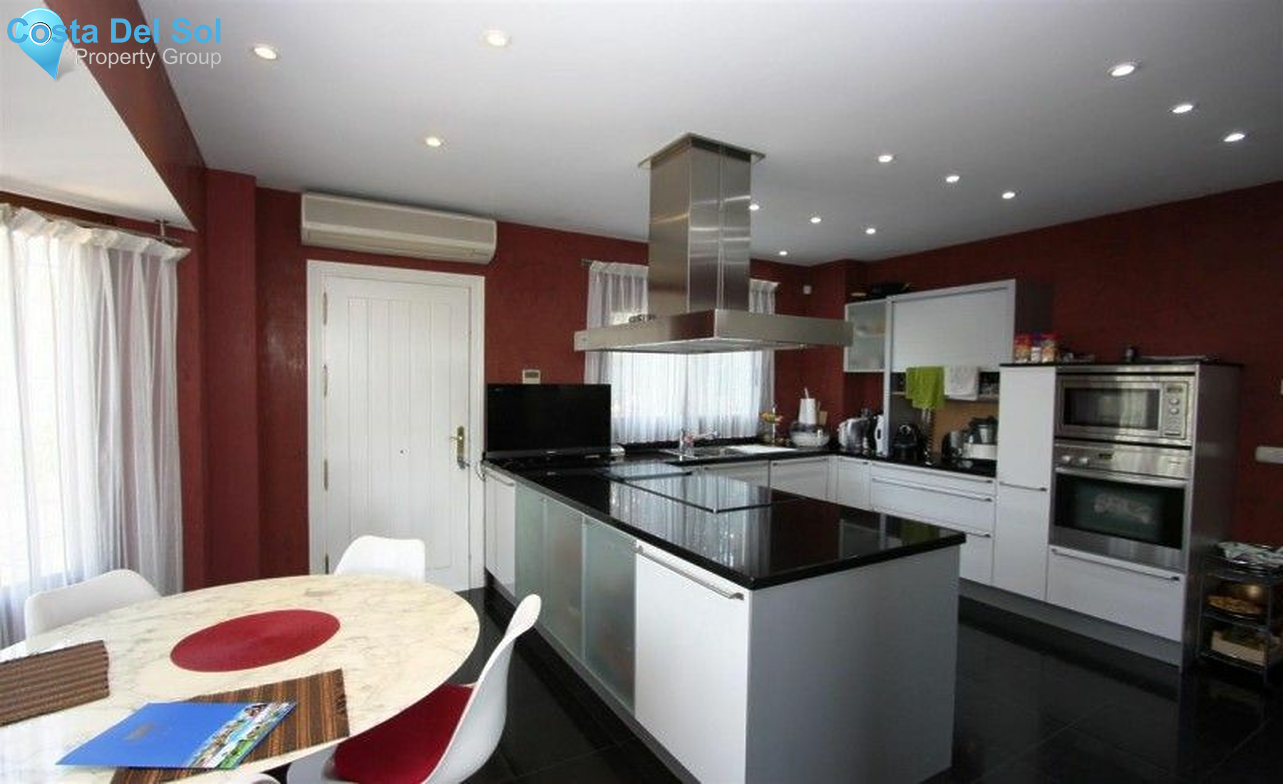 Detached Villa in El Rosario-1554425