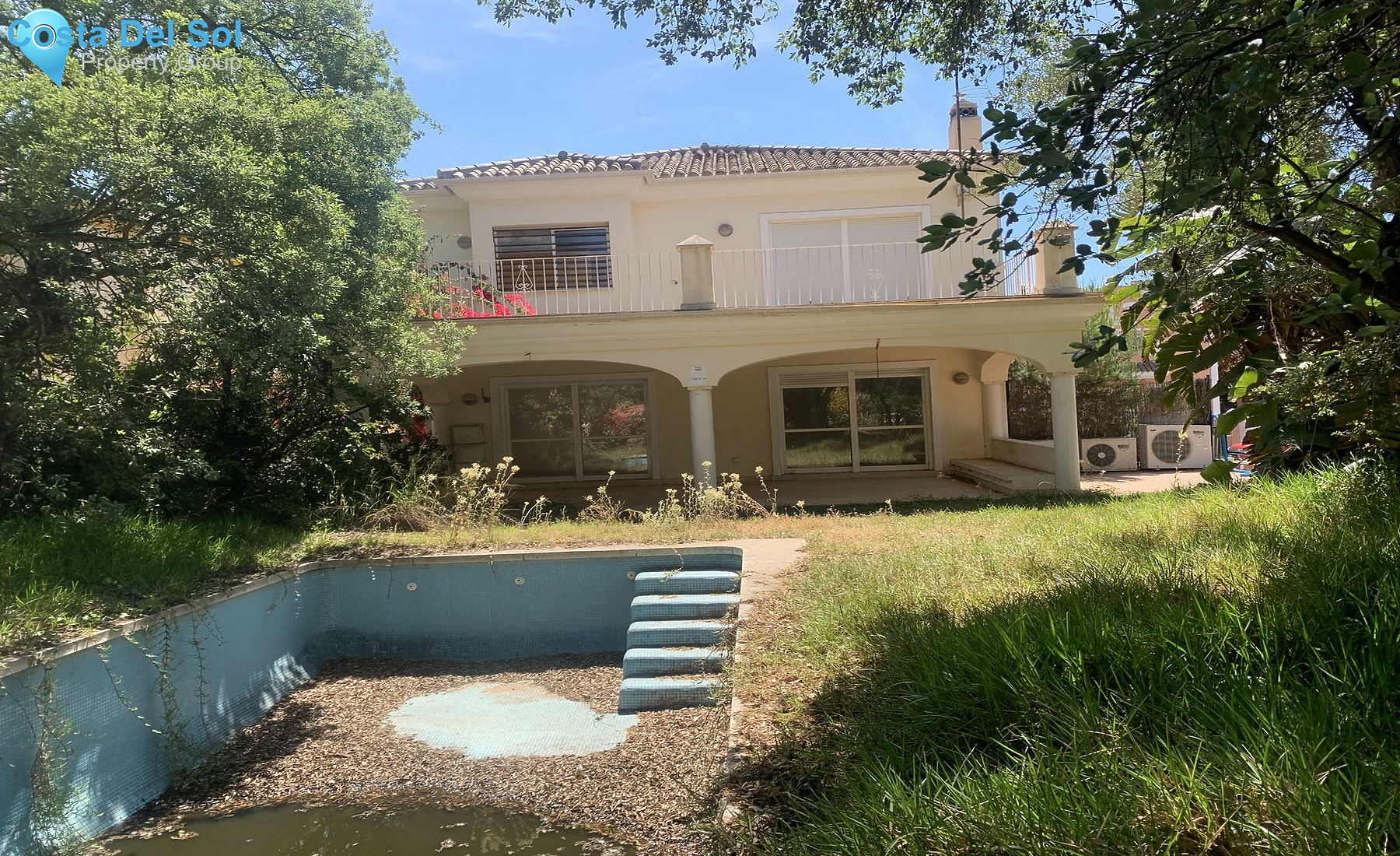 Detached Villa in Elviria