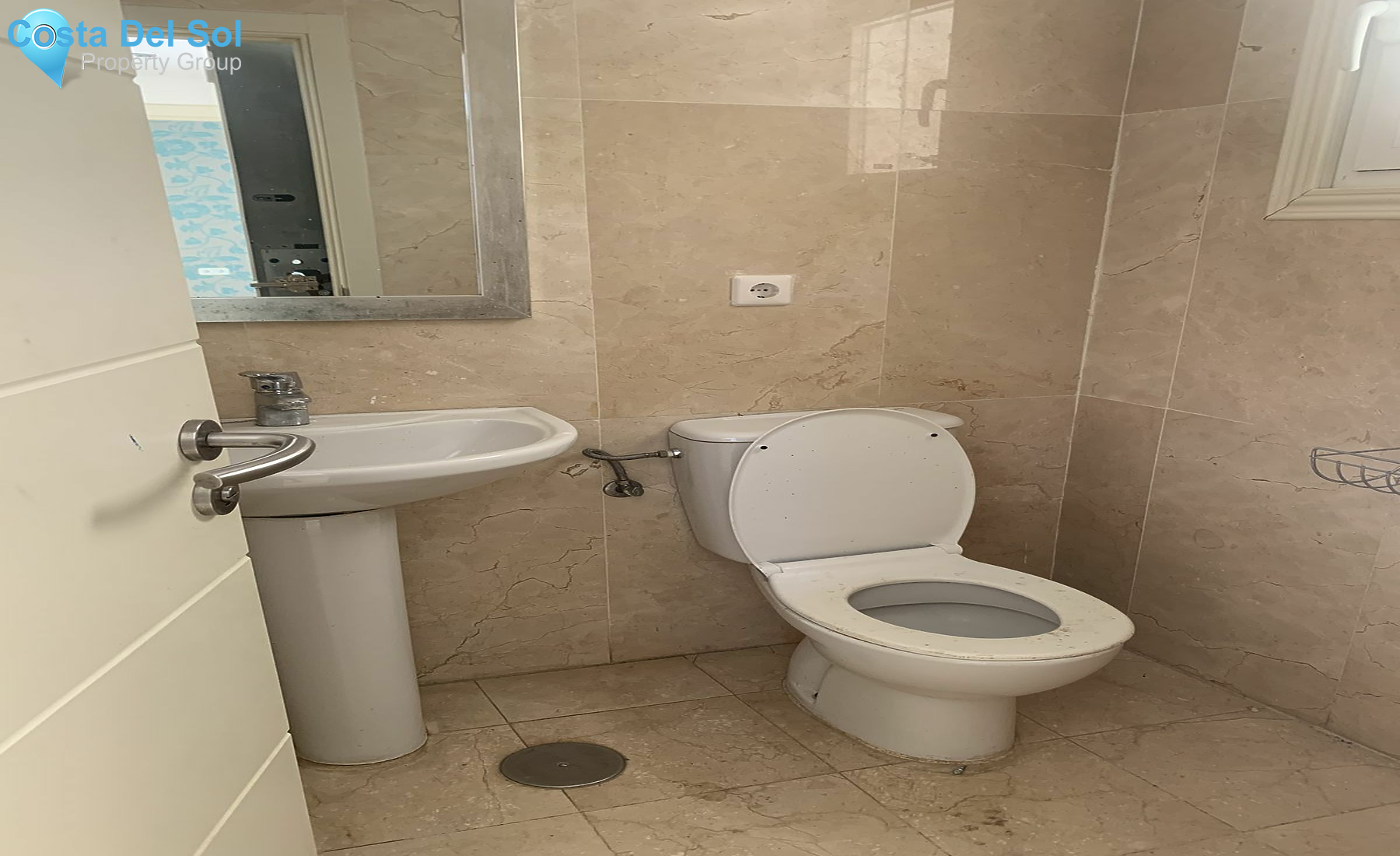 Detached Villa in Elviria-1157270