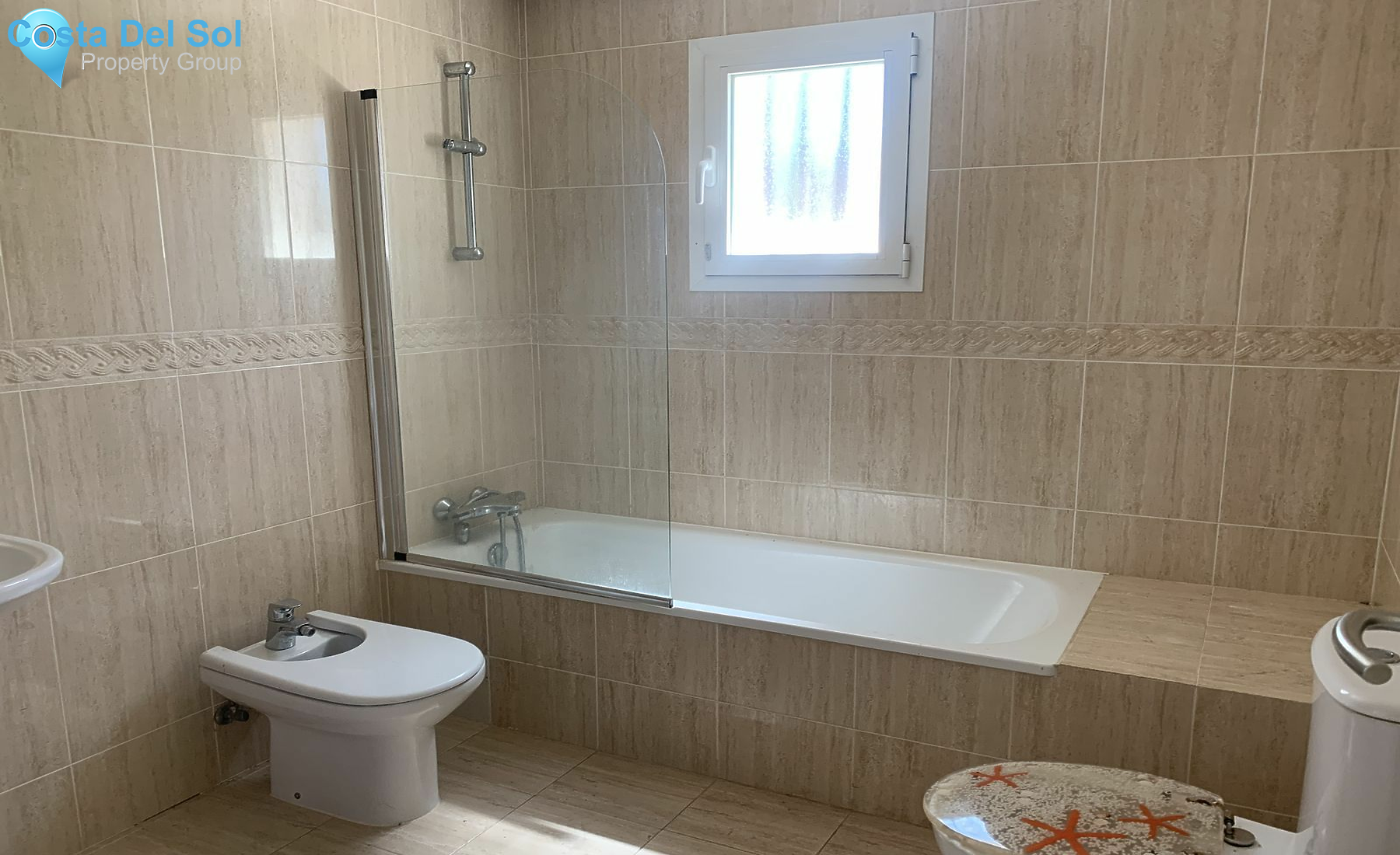 Detached Villa in Elviria-1157265