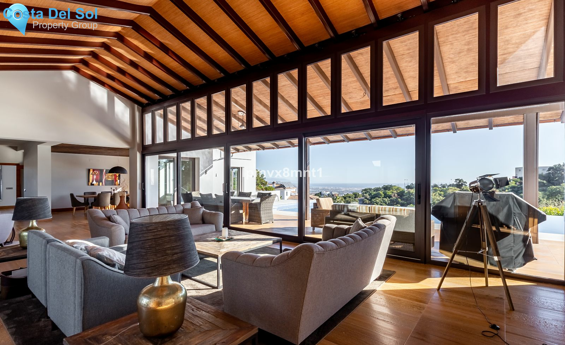 Detached Villa in Elviria