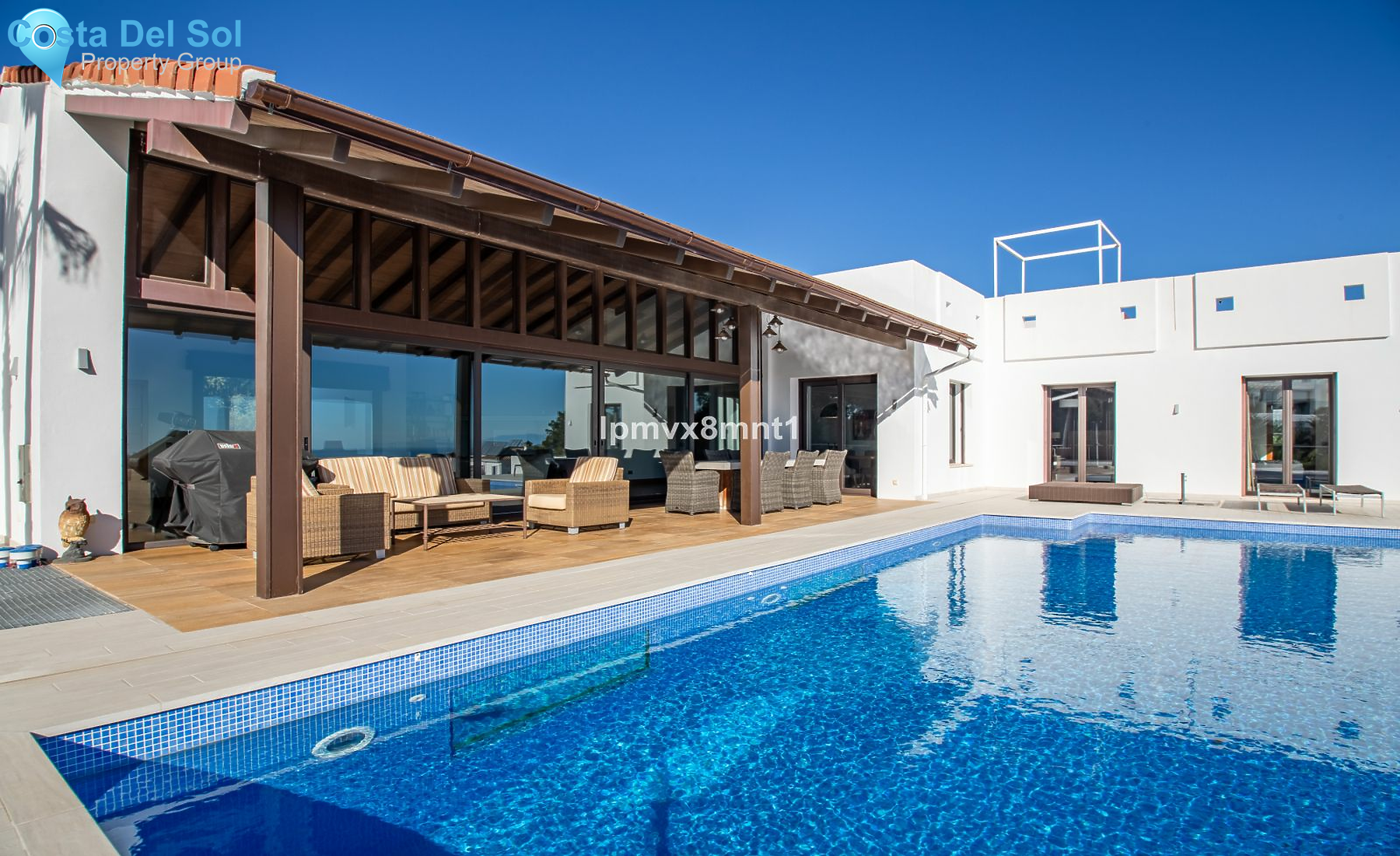 Detached Villa in Elviria-1518907