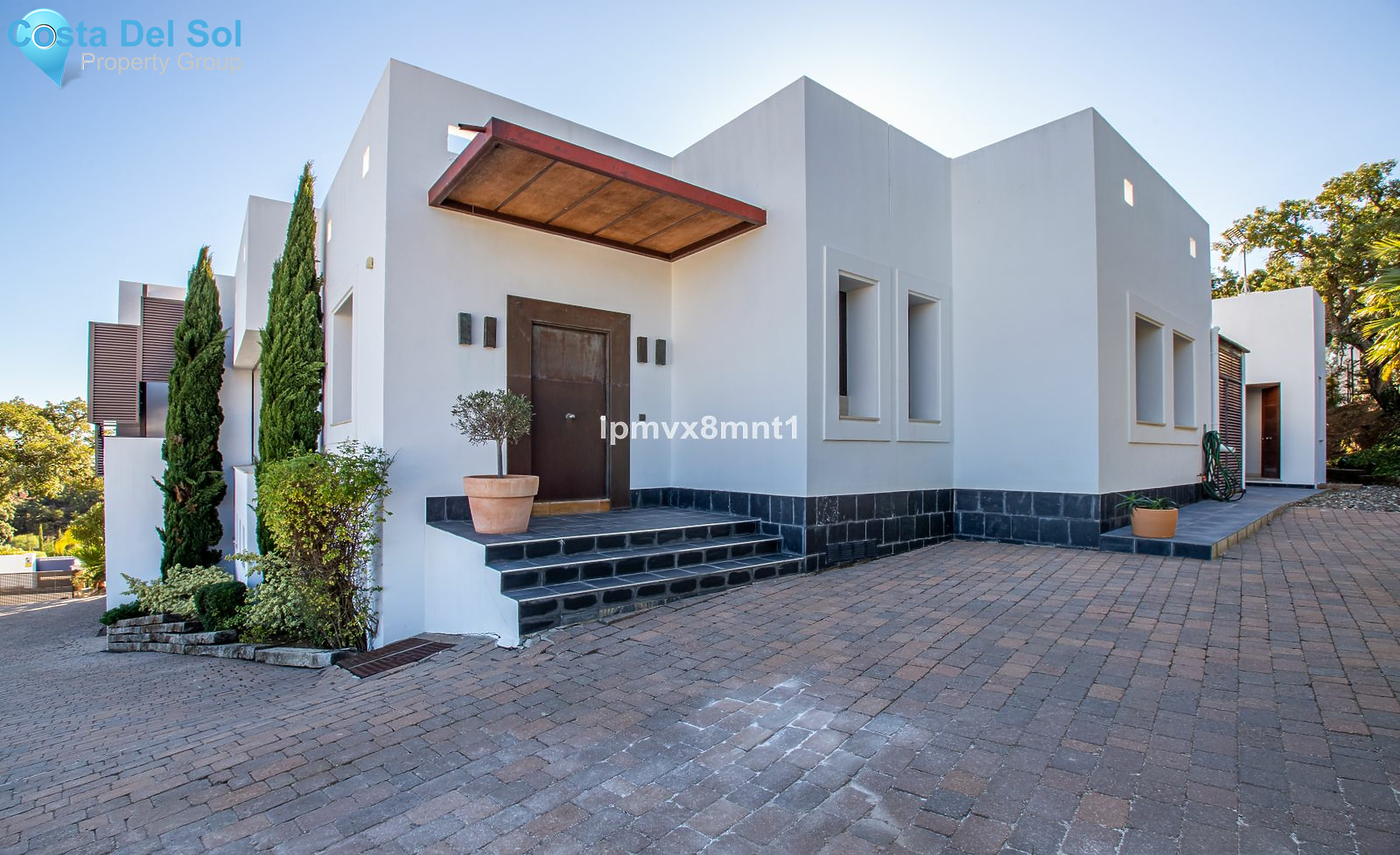Detached Villa in Elviria-1518917
