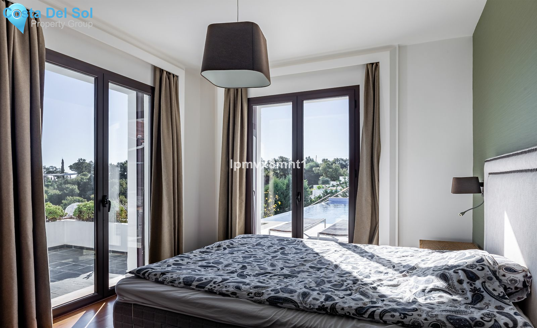 Detached Villa in Elviria-1518921