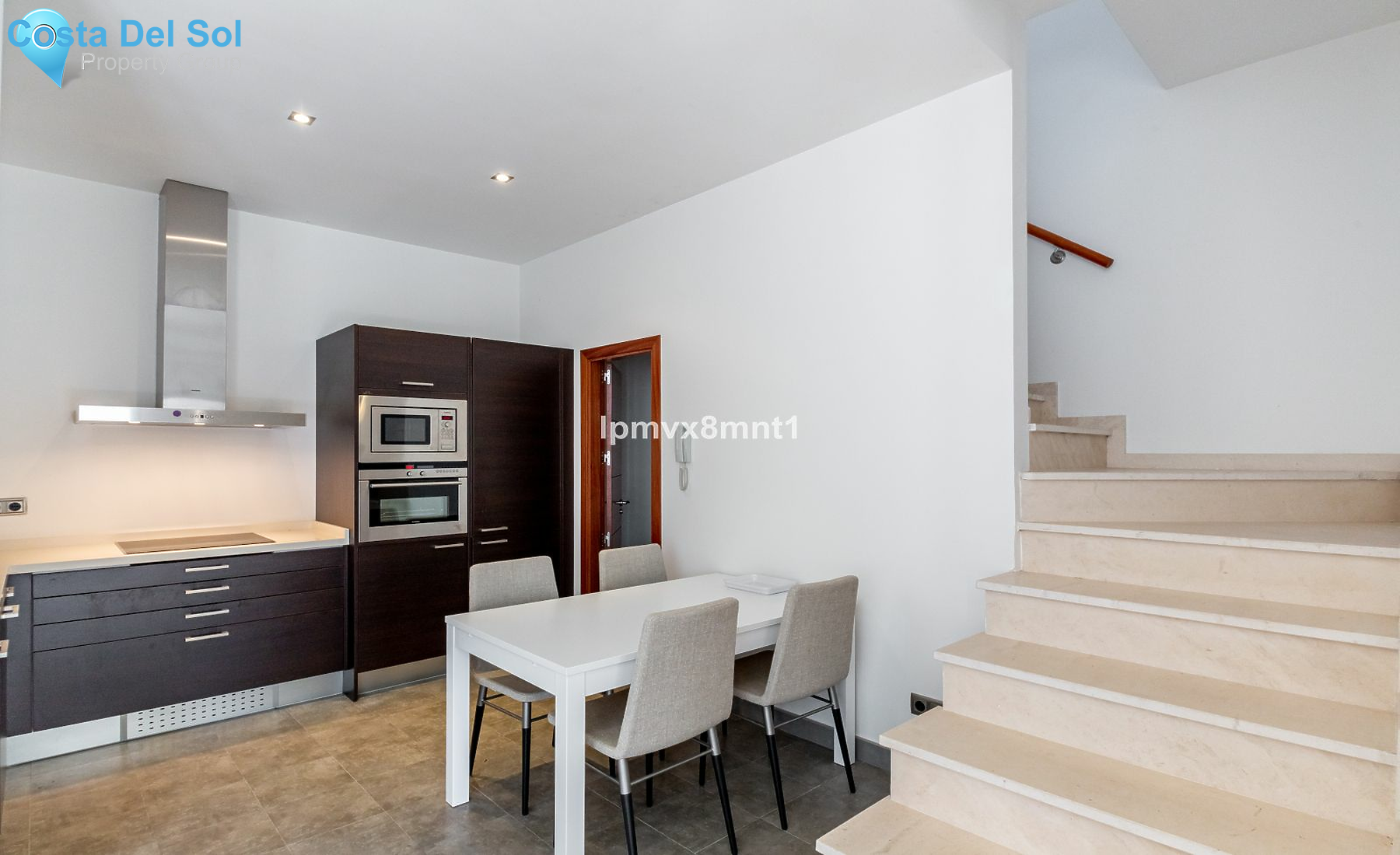 Detached Villa in Elviria-1518924