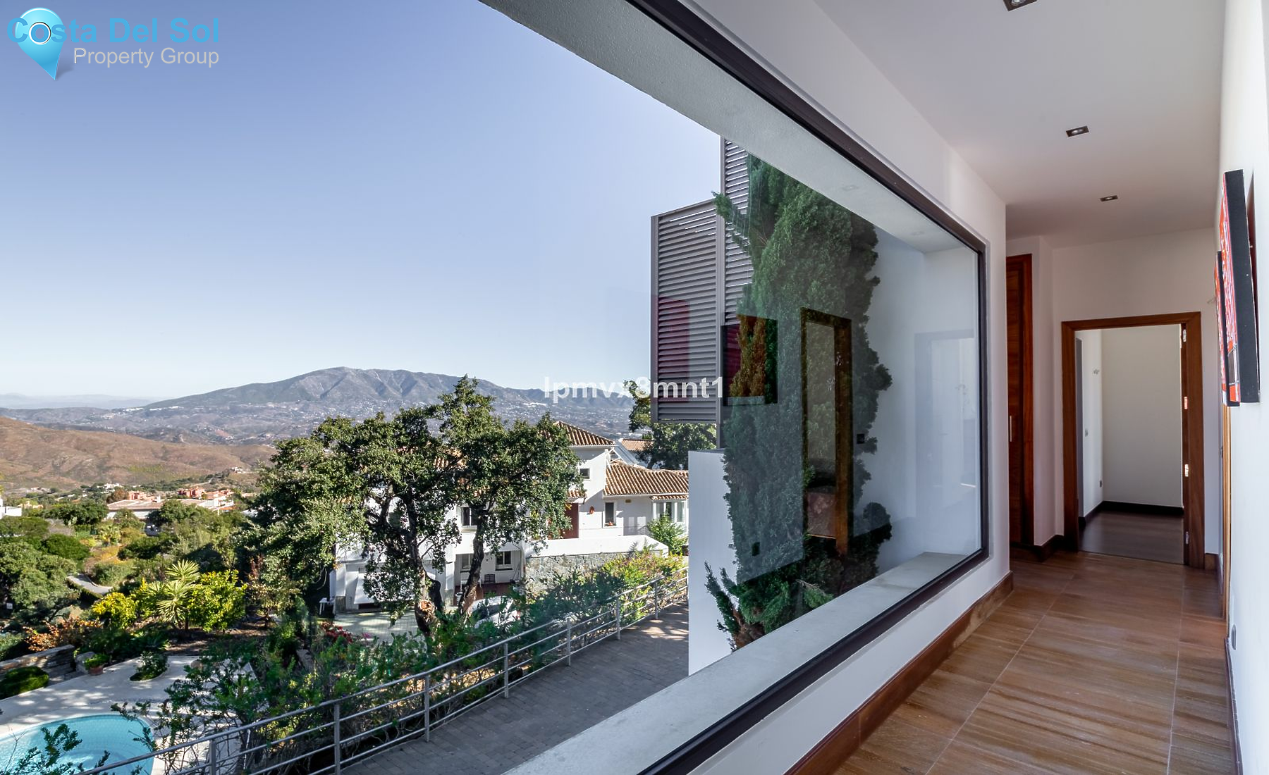 Detached Villa in Elviria-1518910