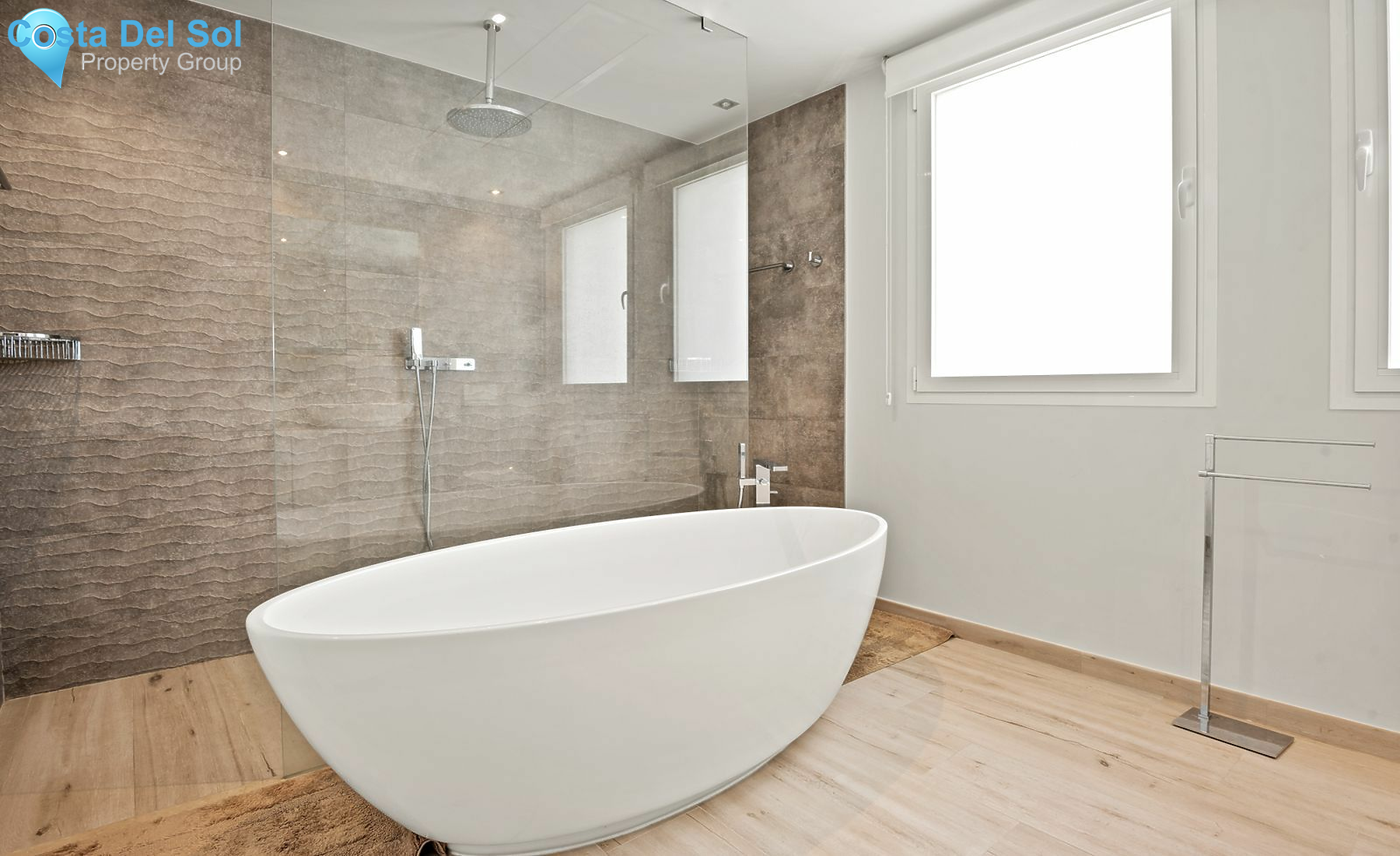 Detached Villa in Elviria-1533167