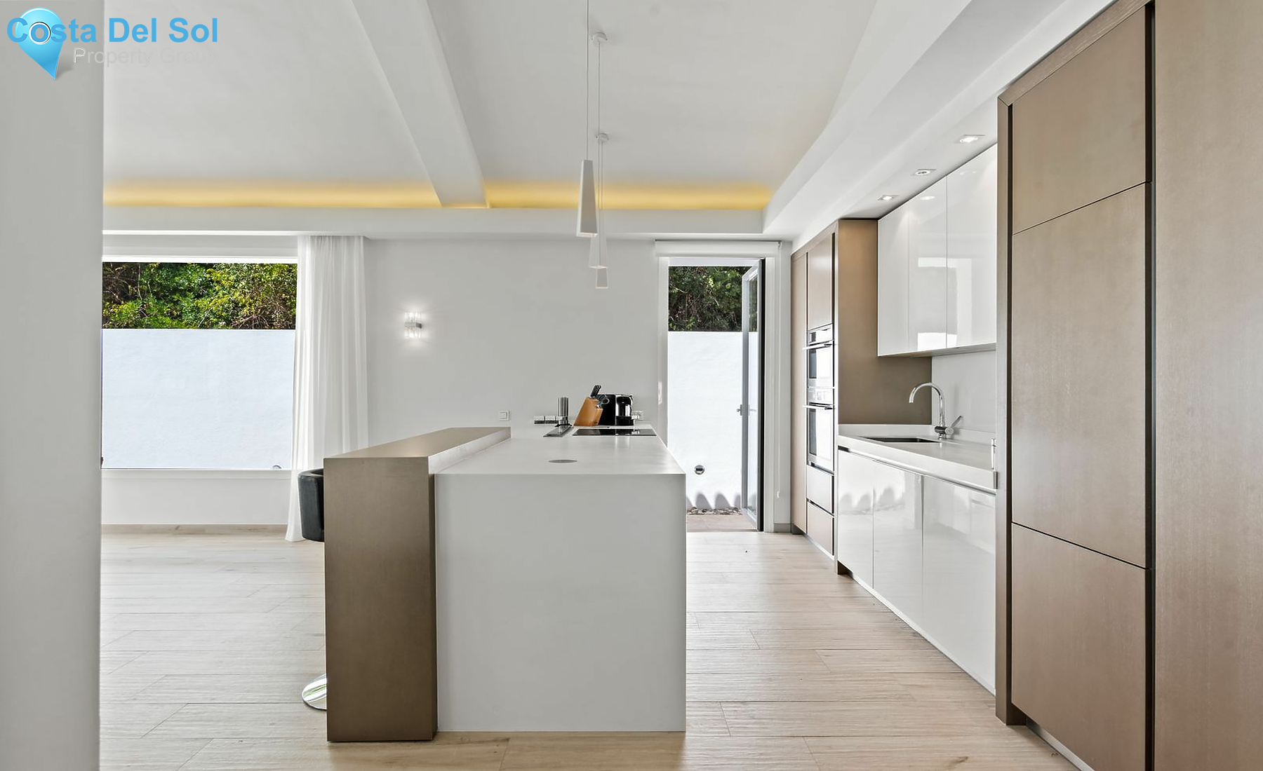 Detached Villa in Elviria-1533154