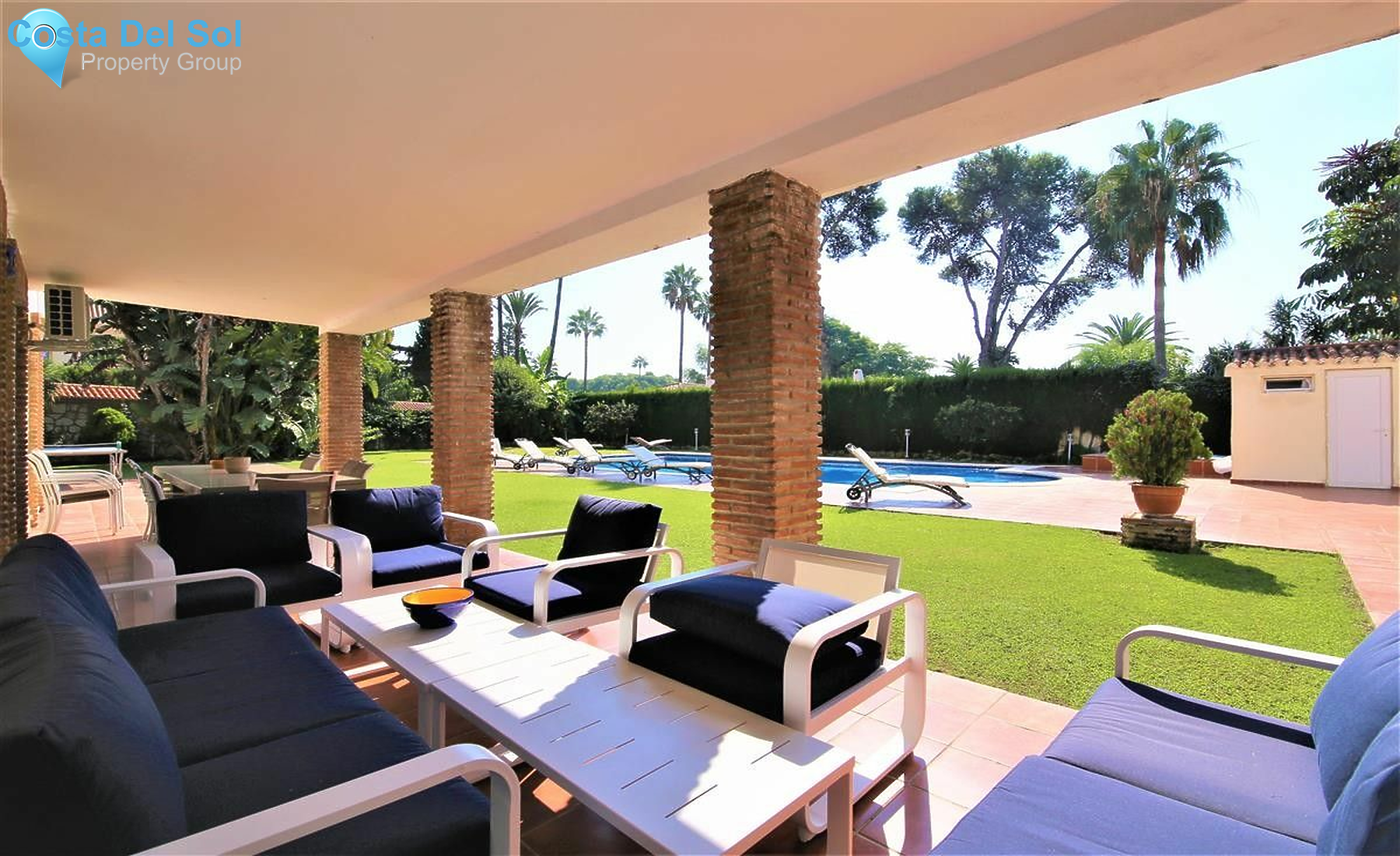 Detached Villa in Estepona-1139301