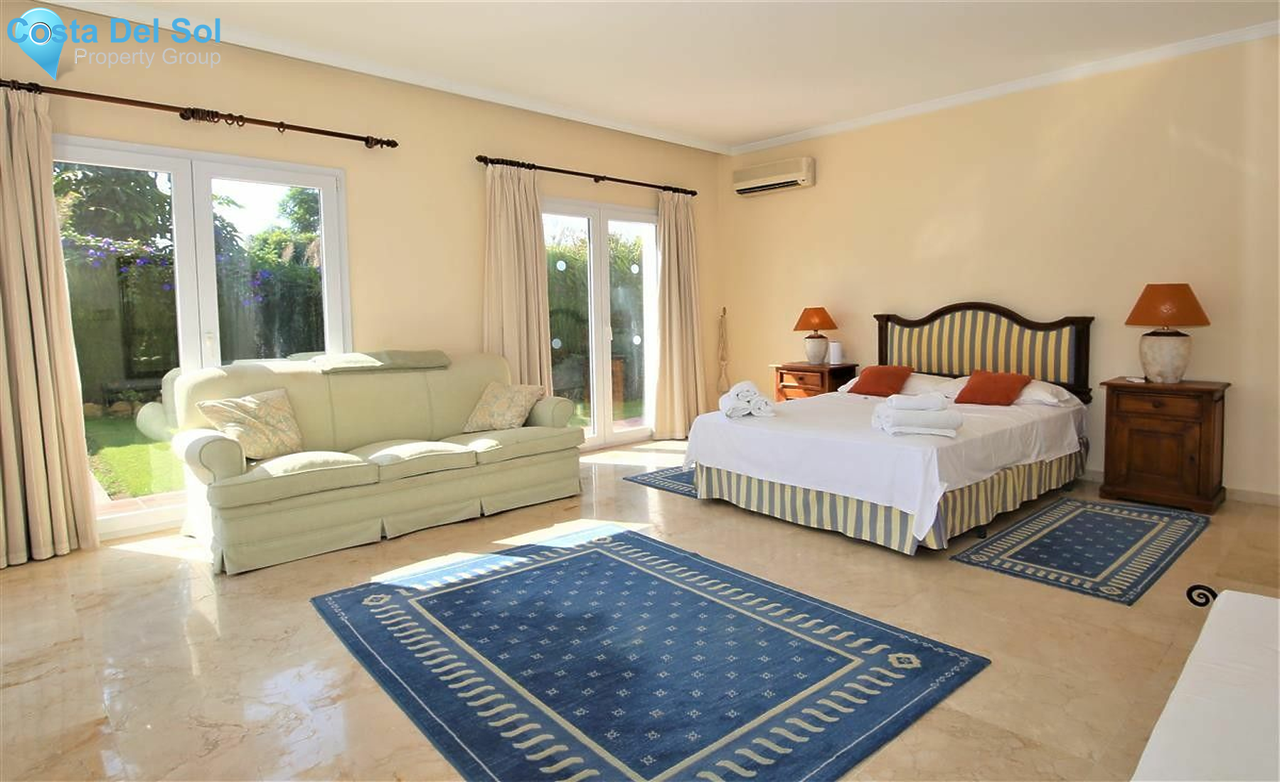 Detached Villa in Estepona-1139307