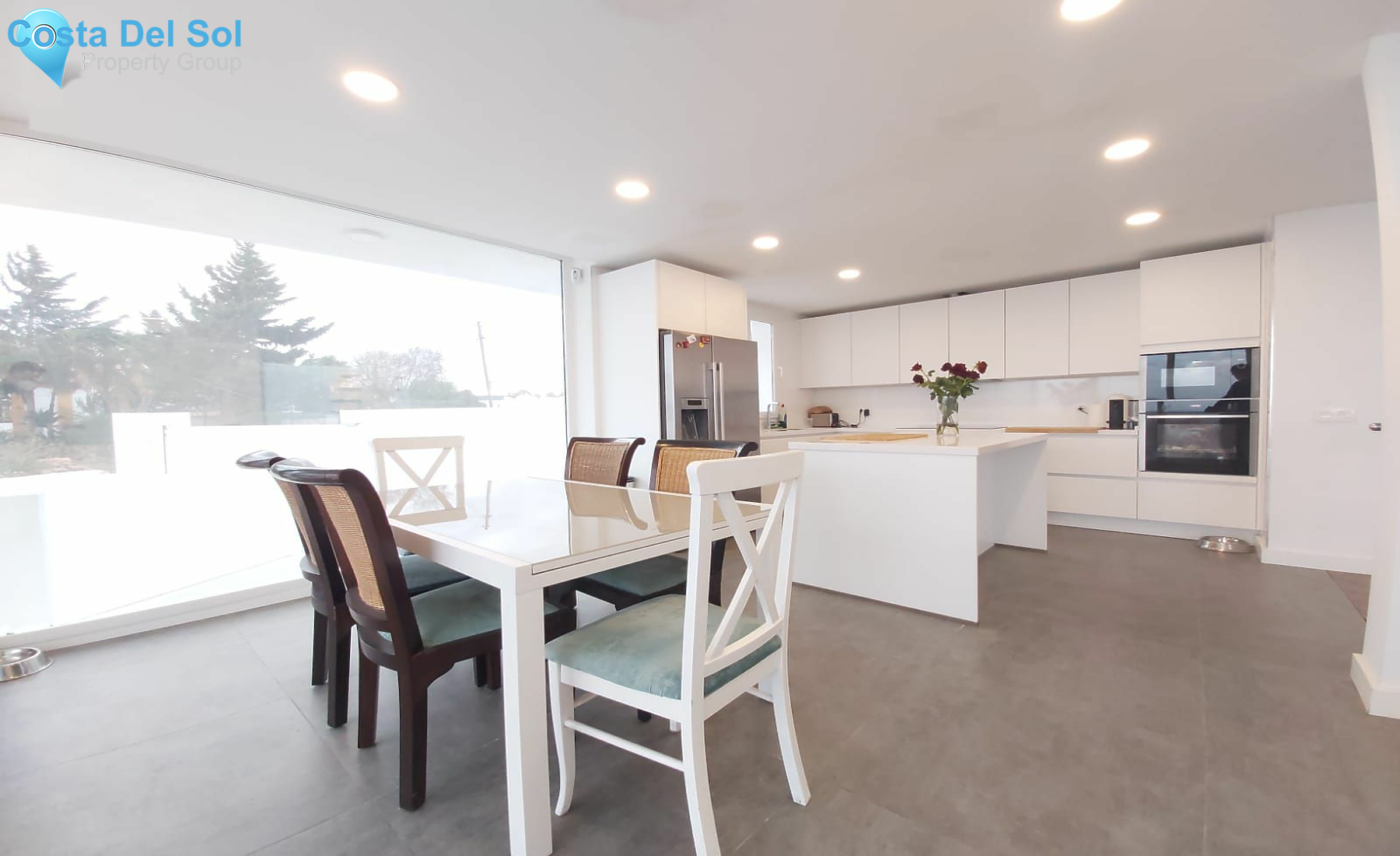 Detached Villa in Estepona-1199740