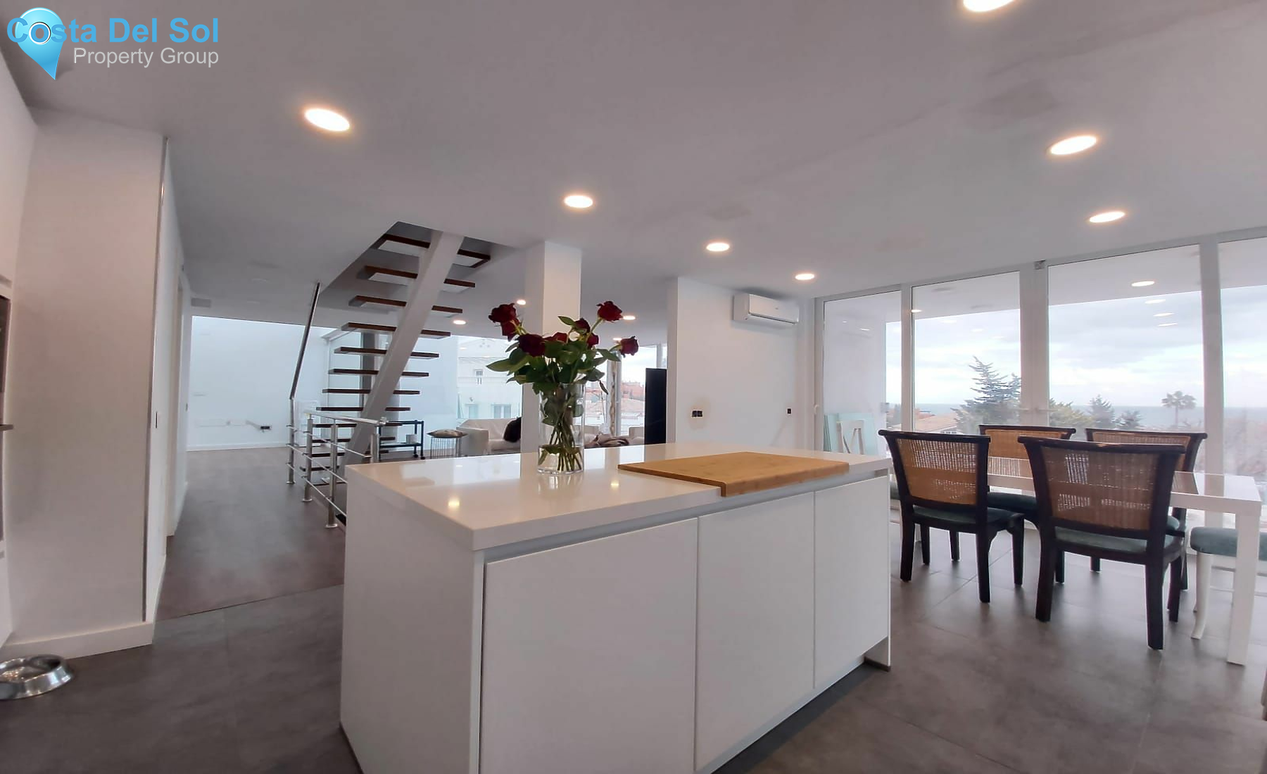 Detached Villa in Estepona-1199742