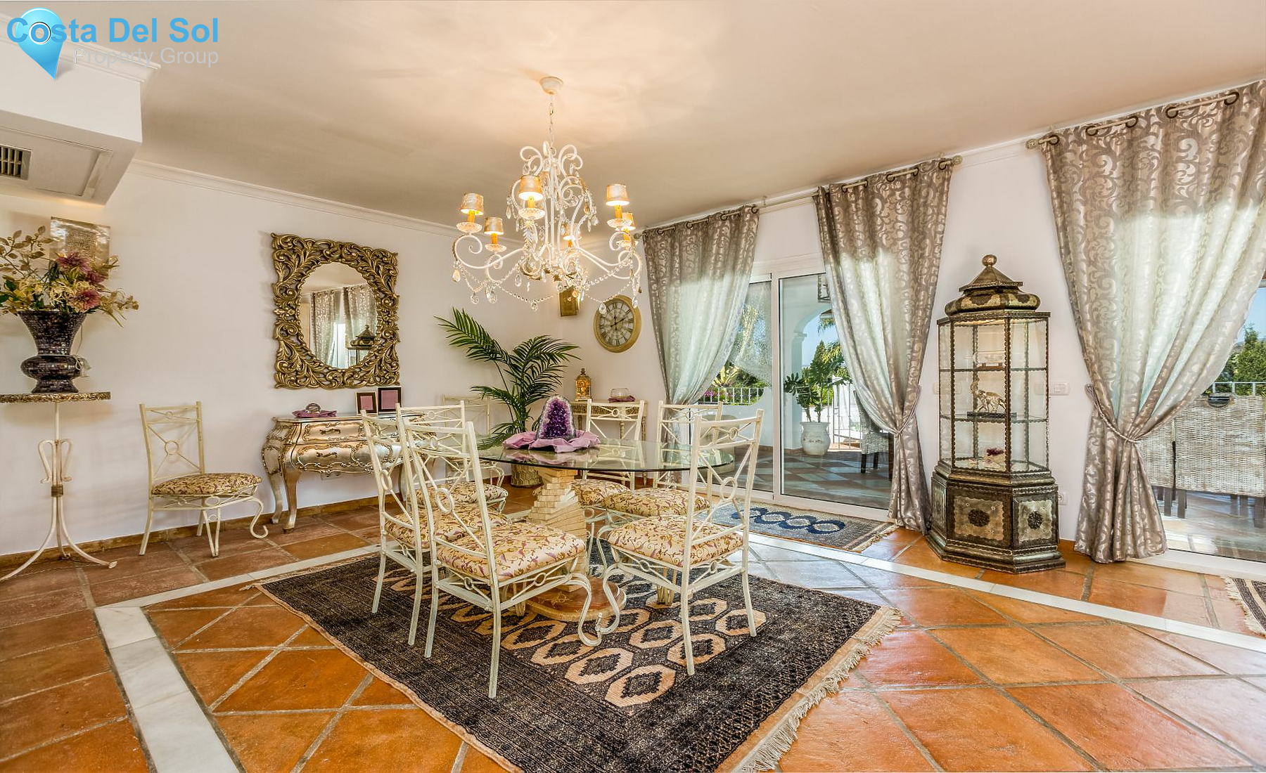 Detached Villa in Estepona-1218730