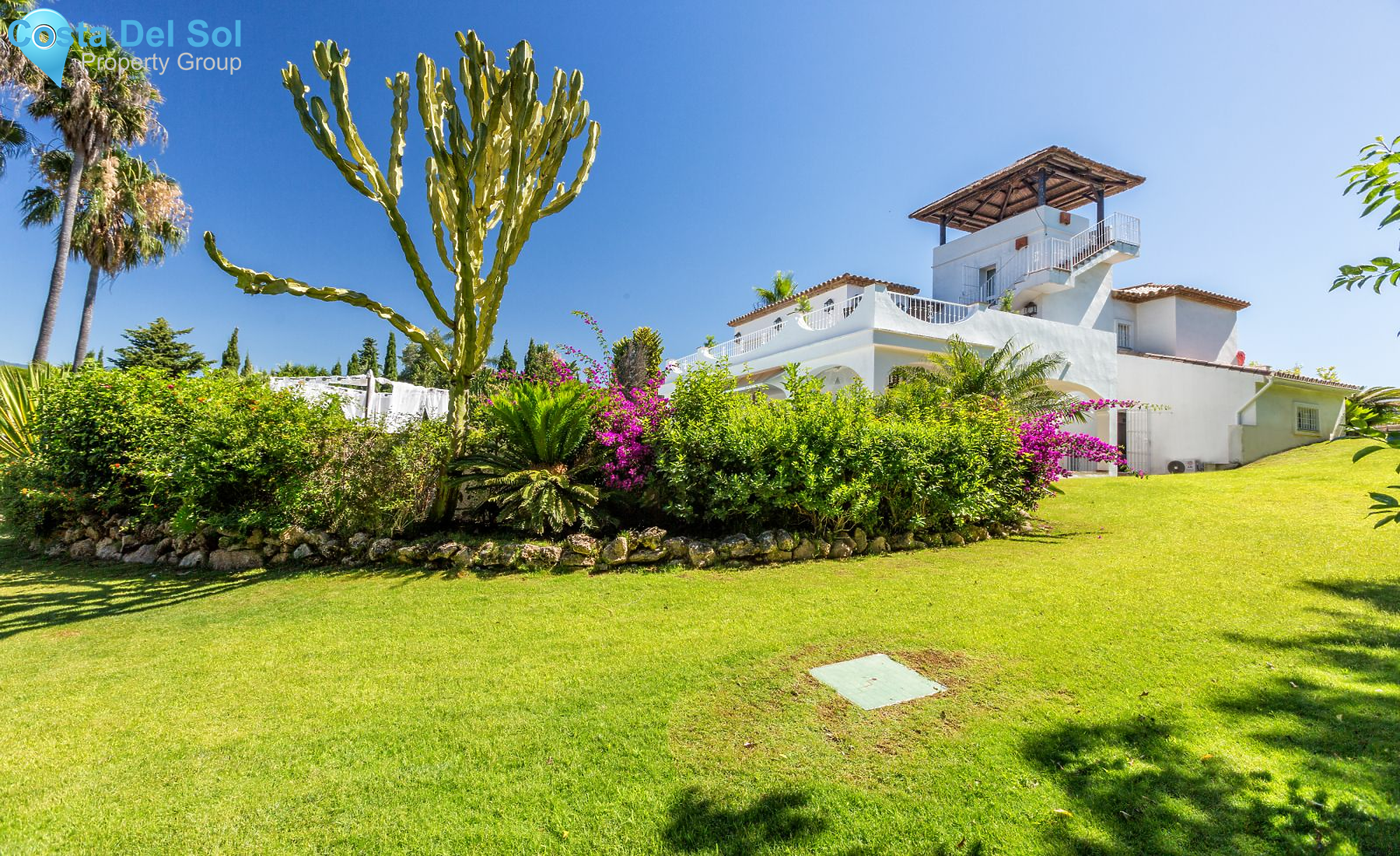 Detached Villa in Estepona-1218734